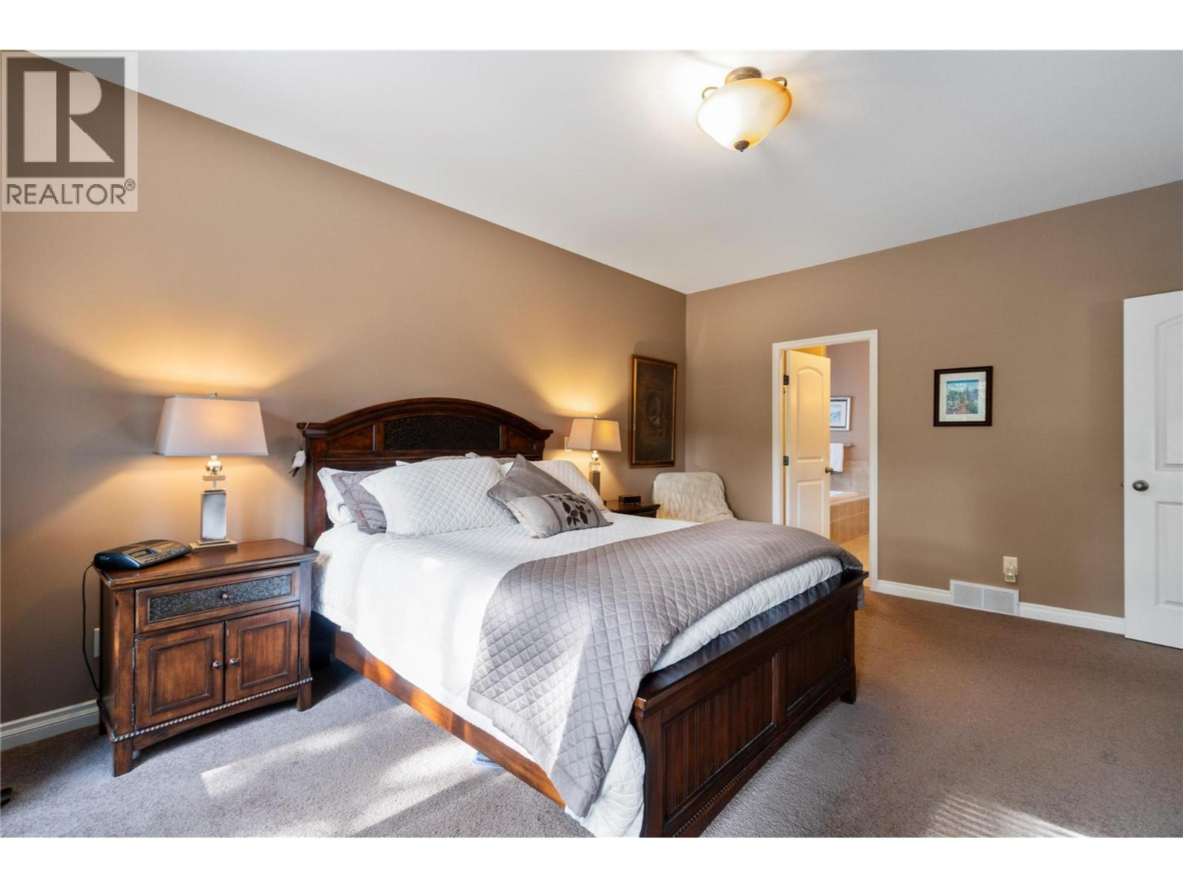 2743 GOLF COURSE DRIVE - 21