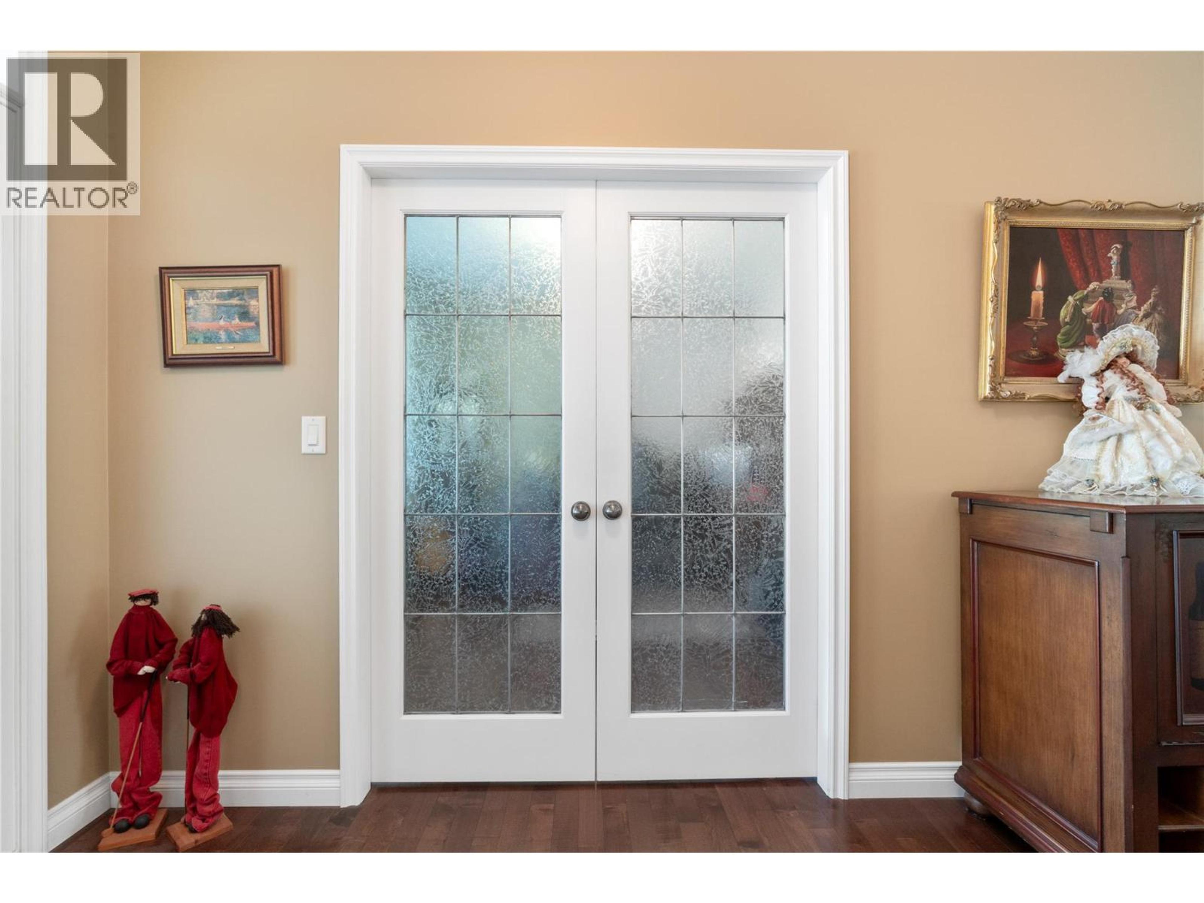 2743 GOLF COURSE DRIVE - 7