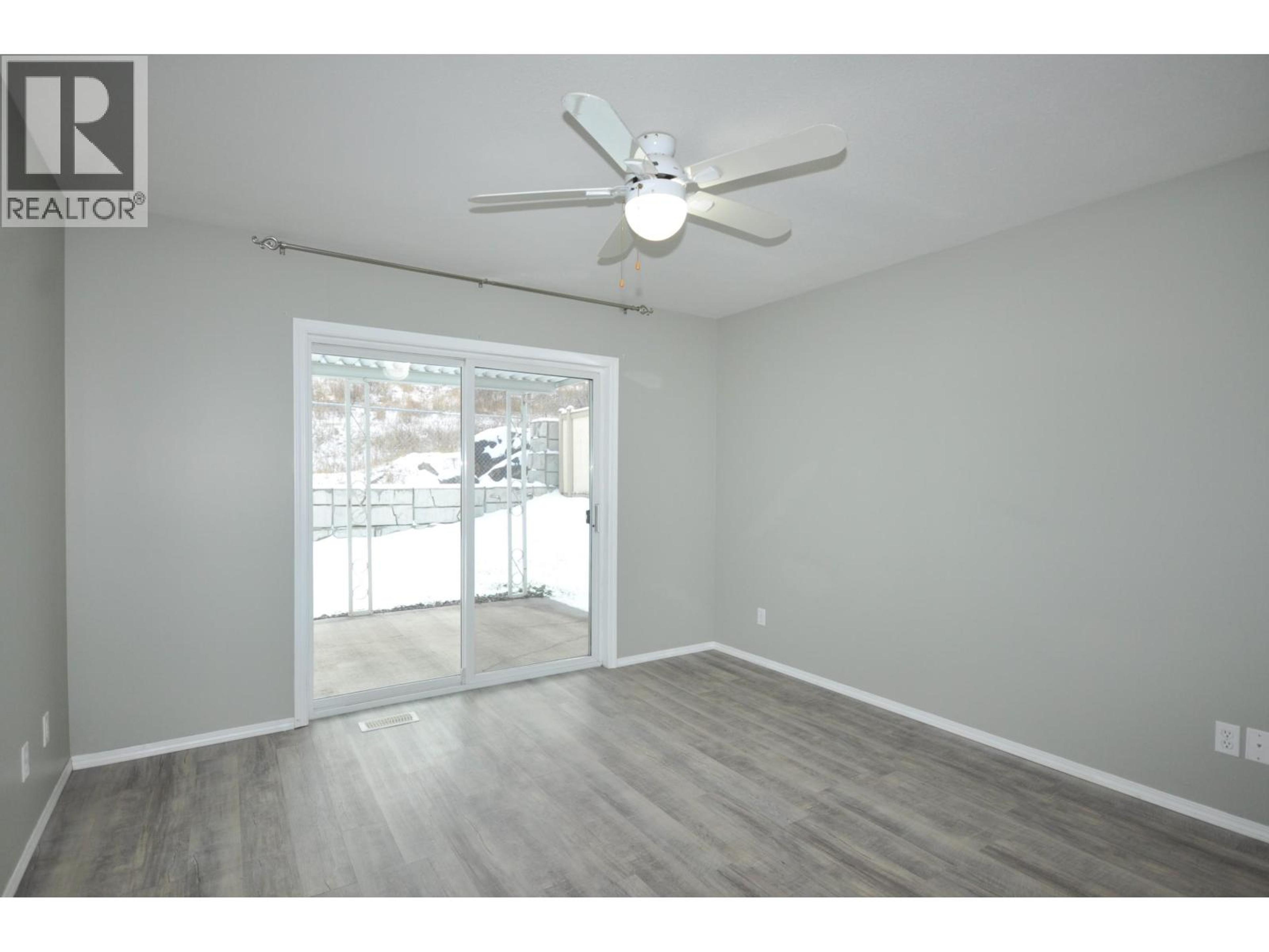 #45 500 WOTZKE DRIVE - 17