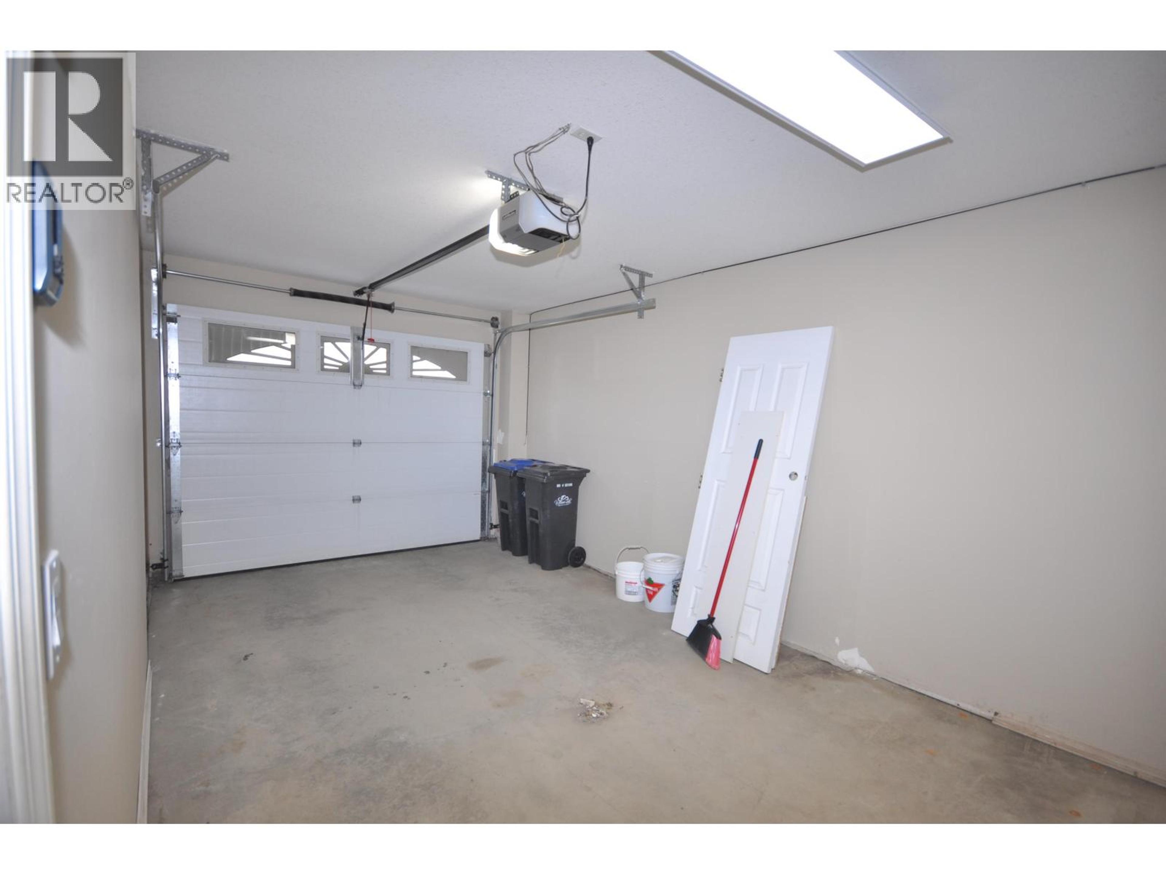 #45 500 WOTZKE DRIVE - 22