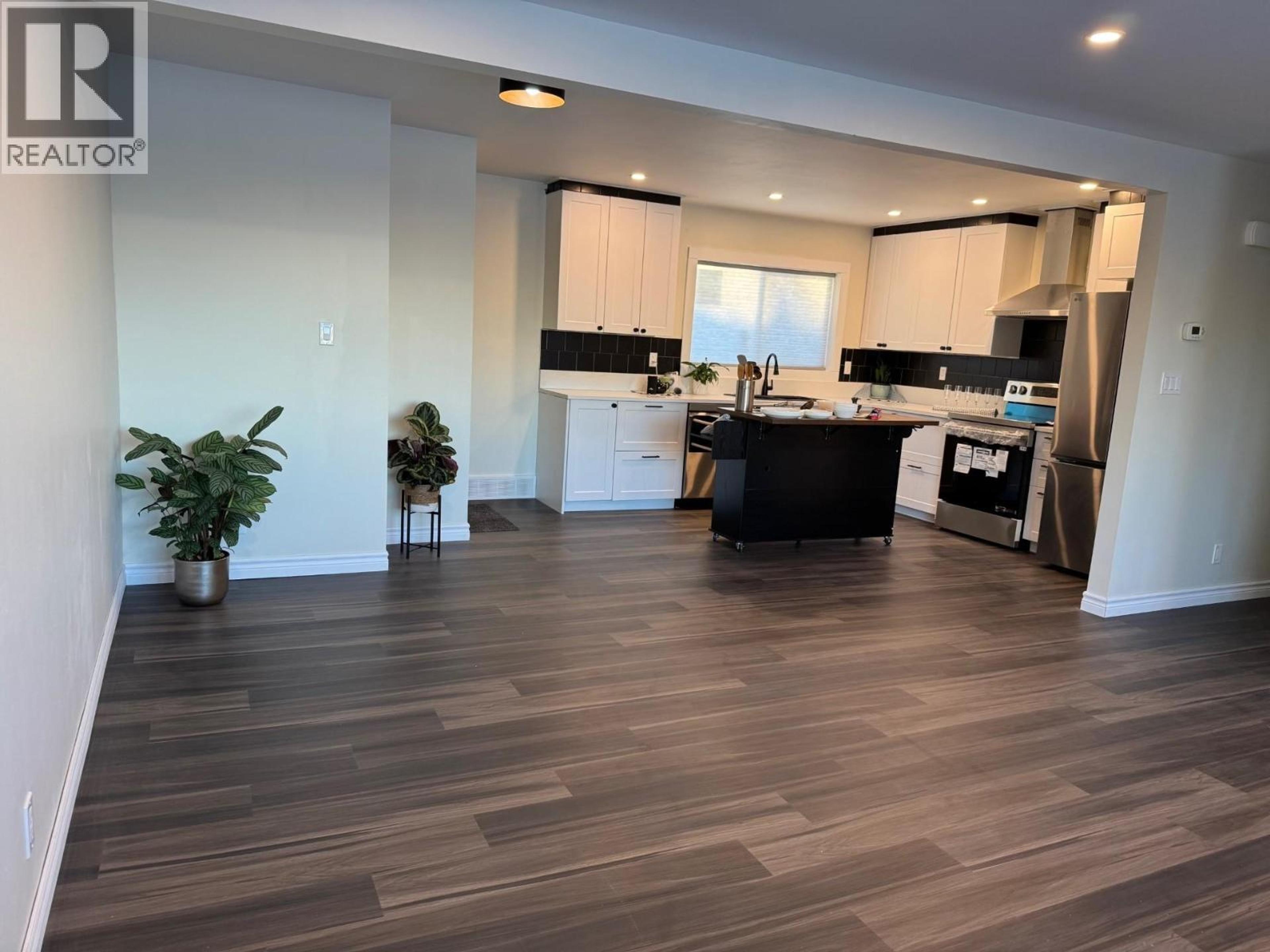 8835 103 AVENUE - Image 7