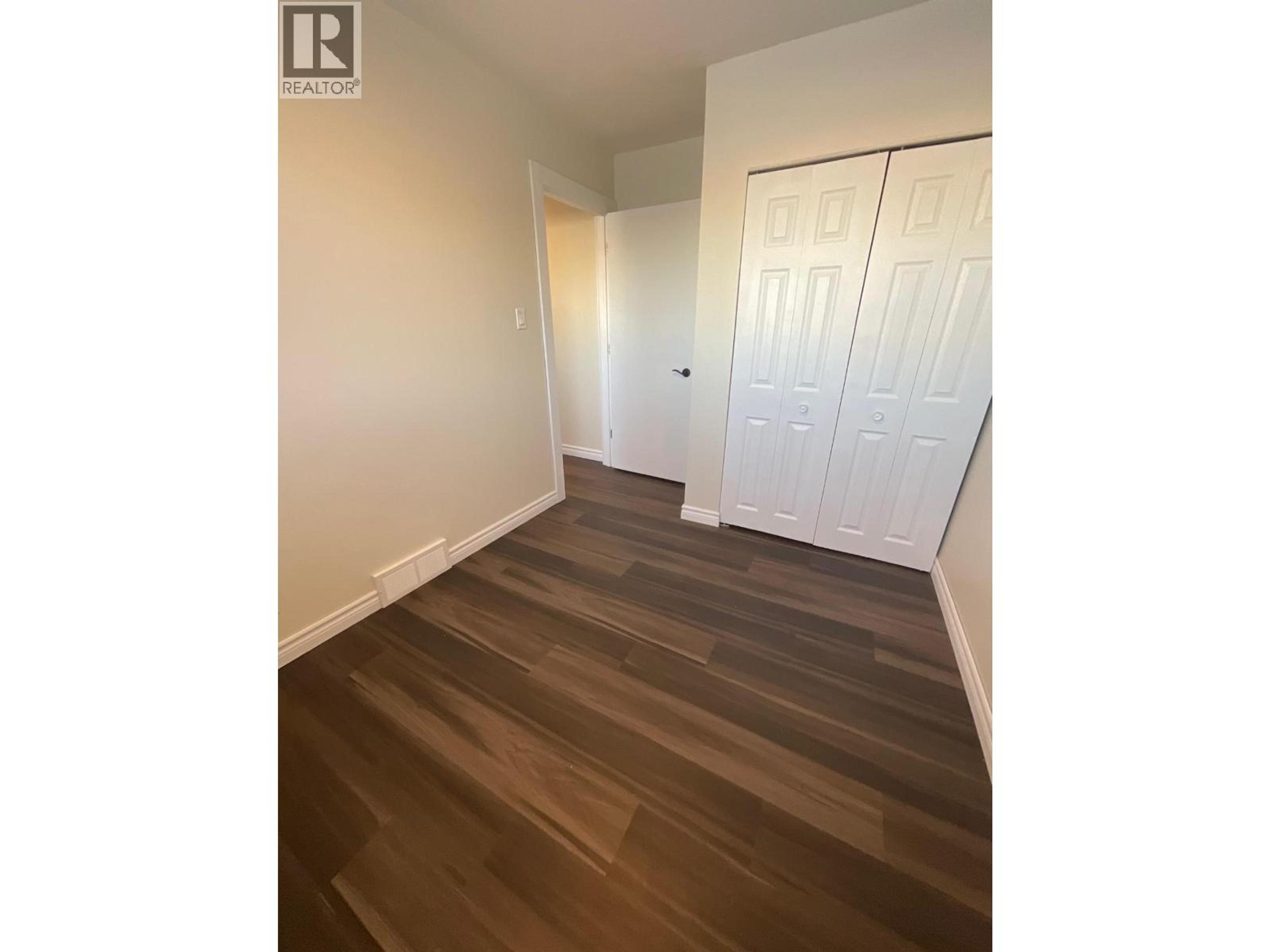 8835 103 AVENUE - Image 14