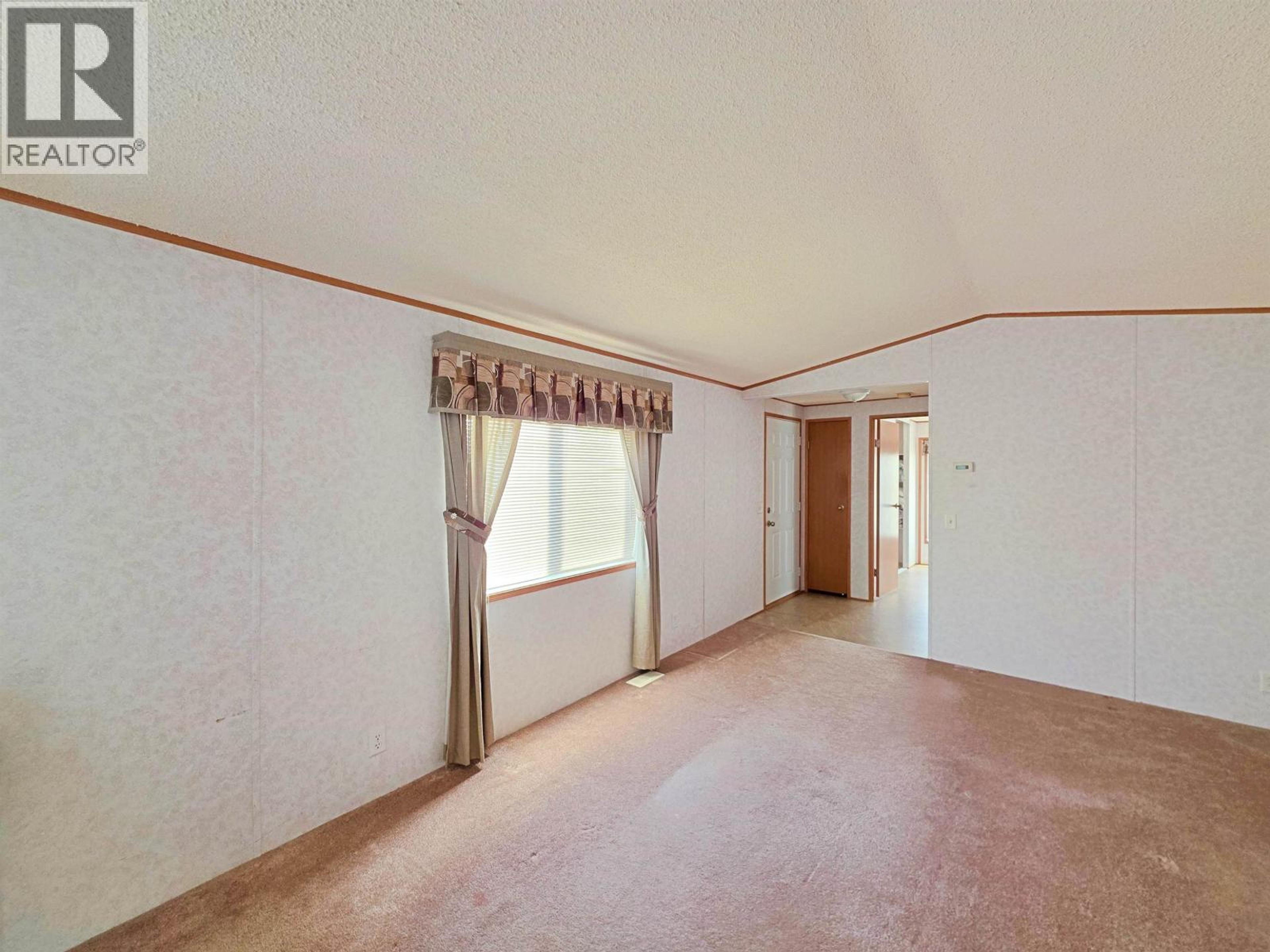 #47 370 WESTLAND ROAD - Image 8