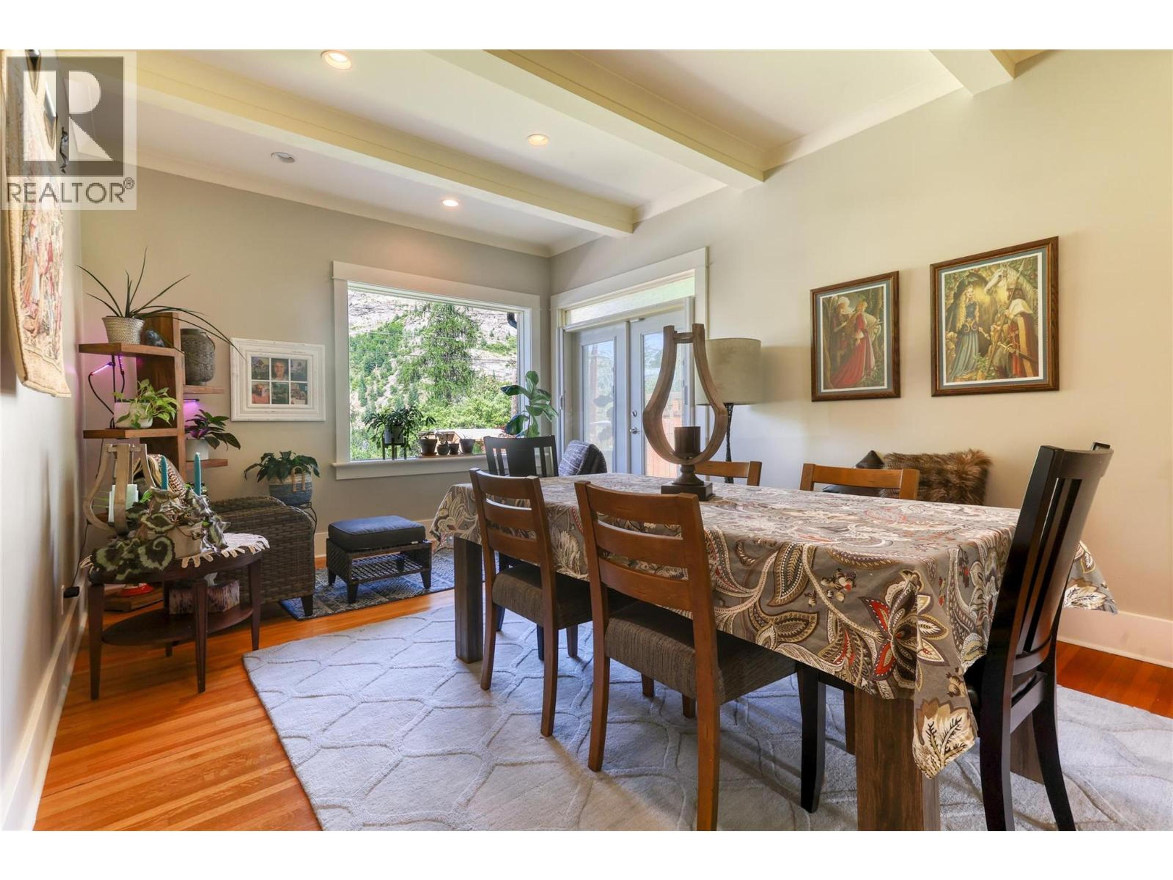 208 RITCHIE AVENUE - 10