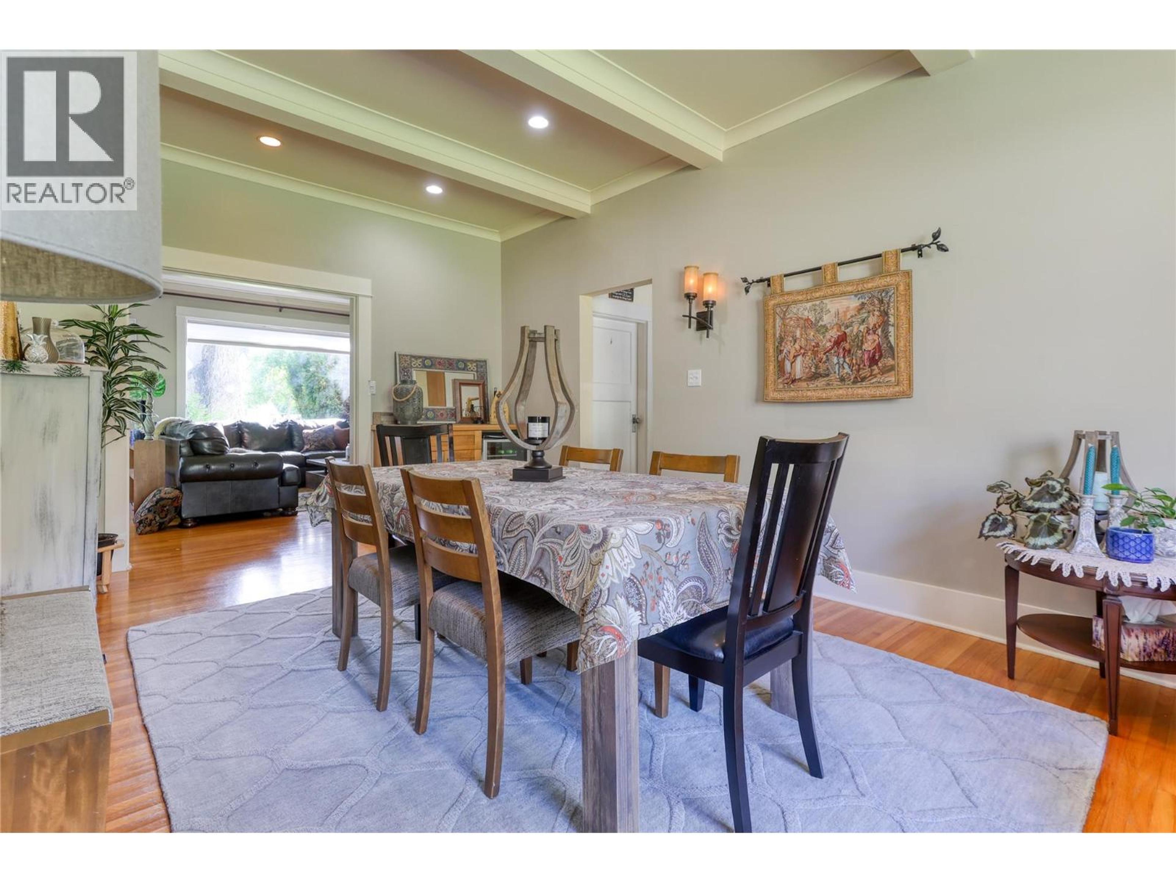 208 RITCHIE AVENUE - 8