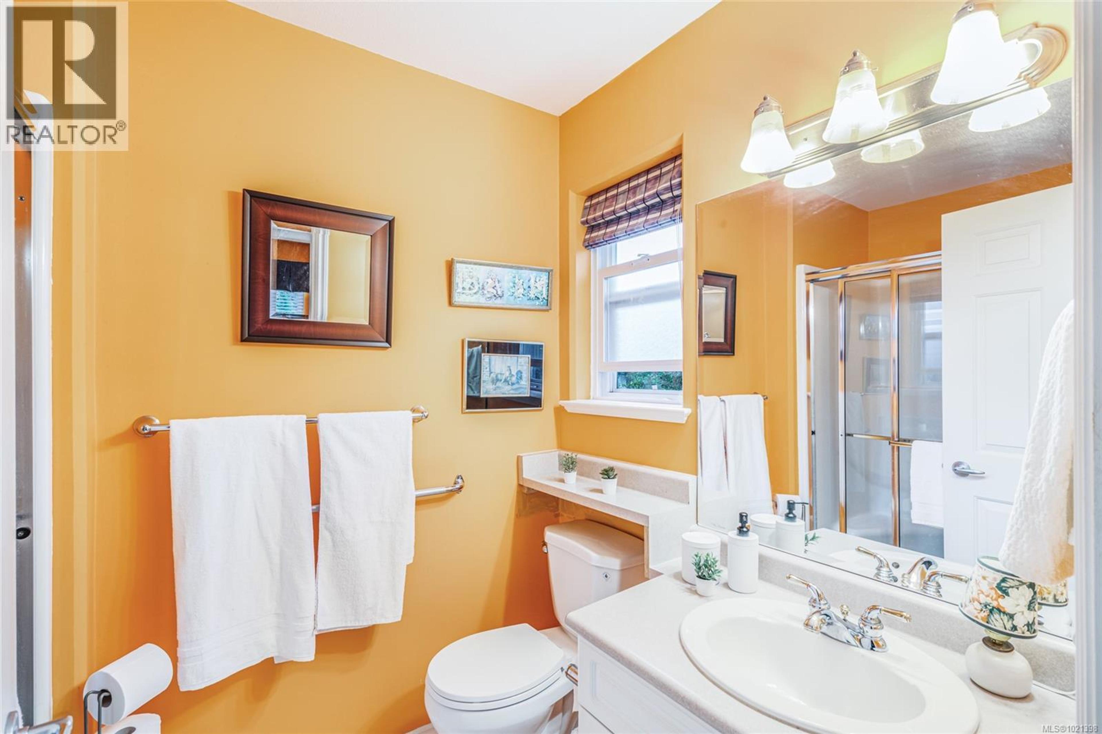 83 BRIDGEWATER LANE - 27