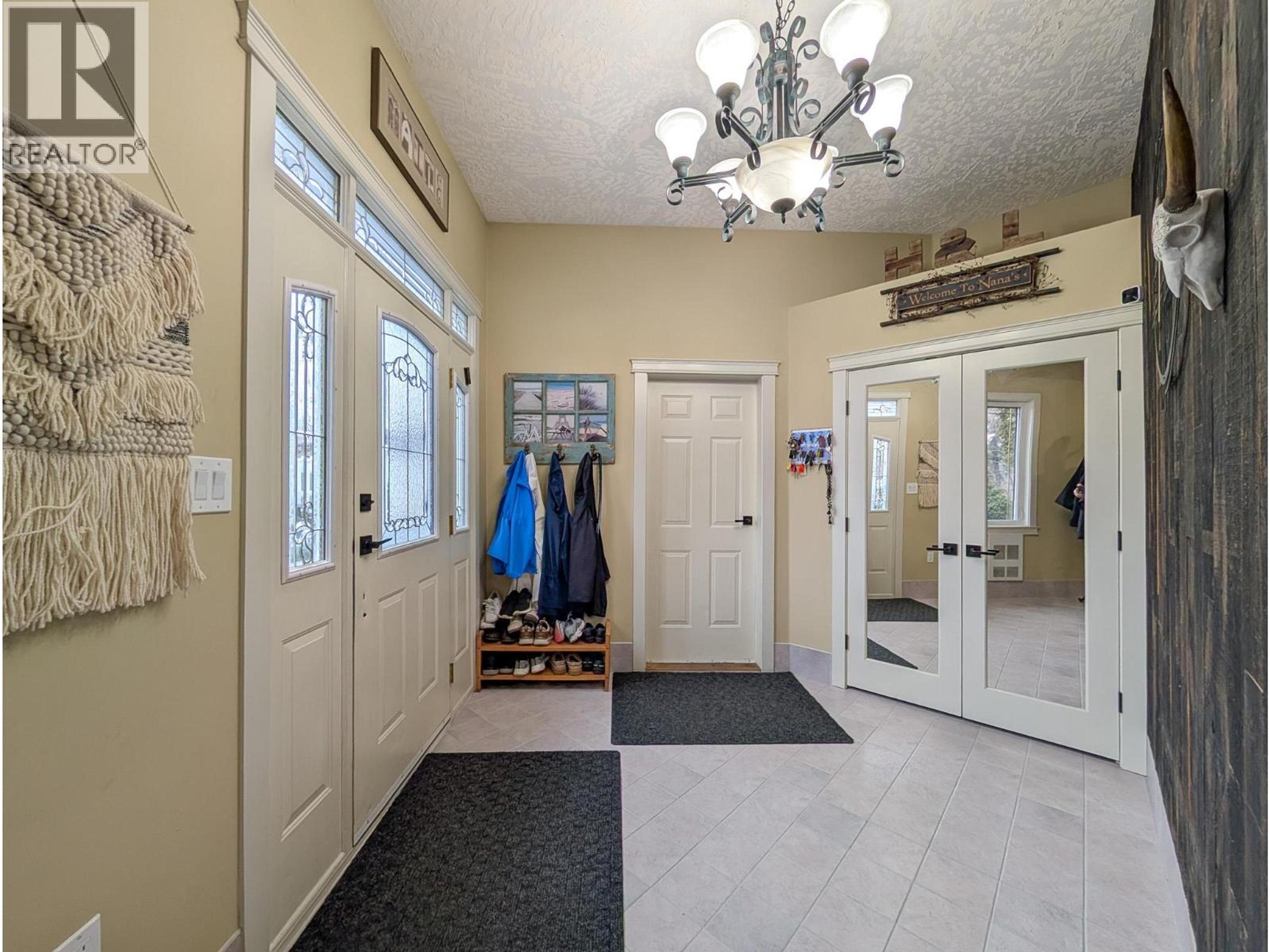 11400 MAURAEN DRIVE - 10