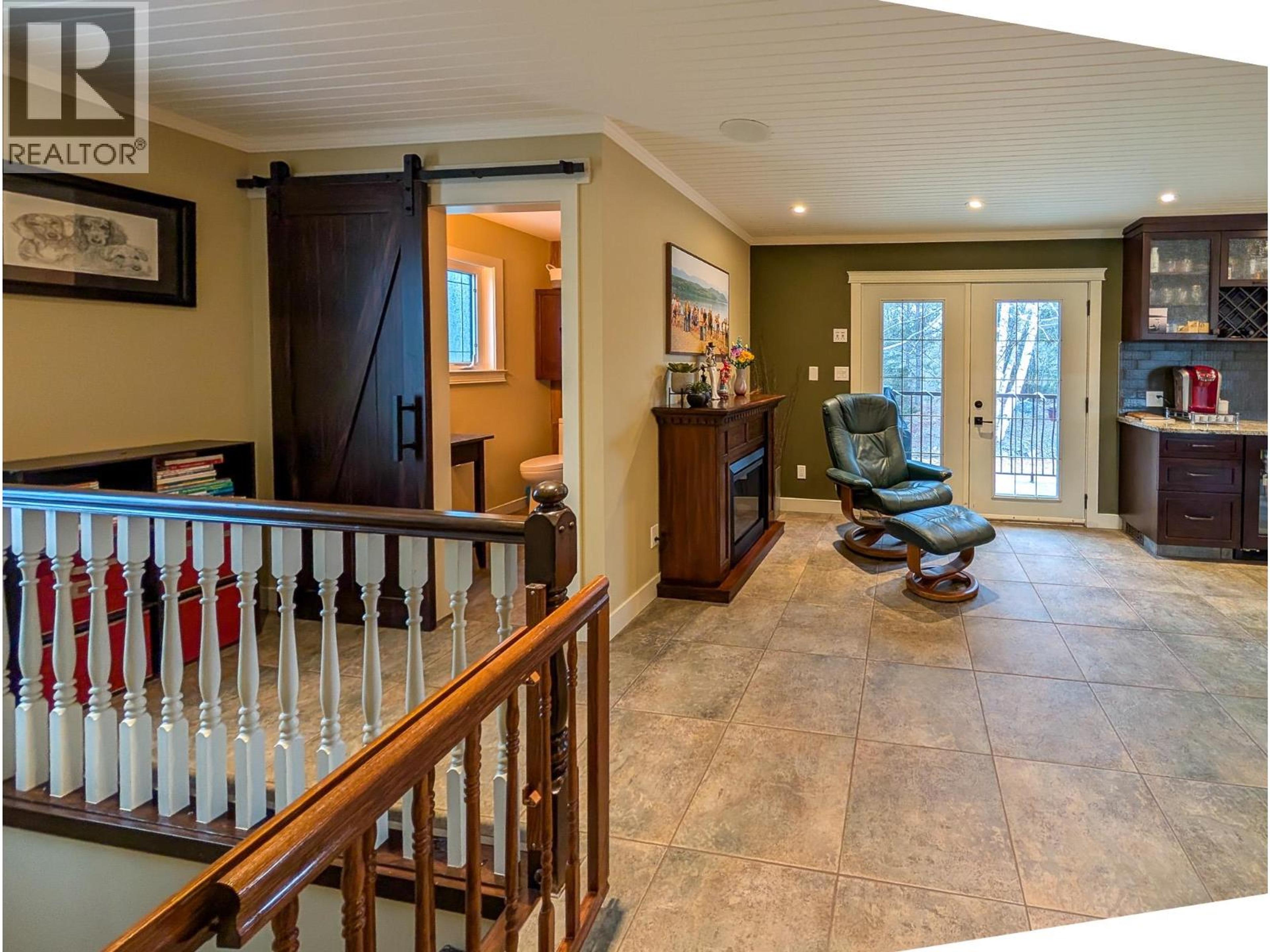 11400 MAURAEN DRIVE - 24