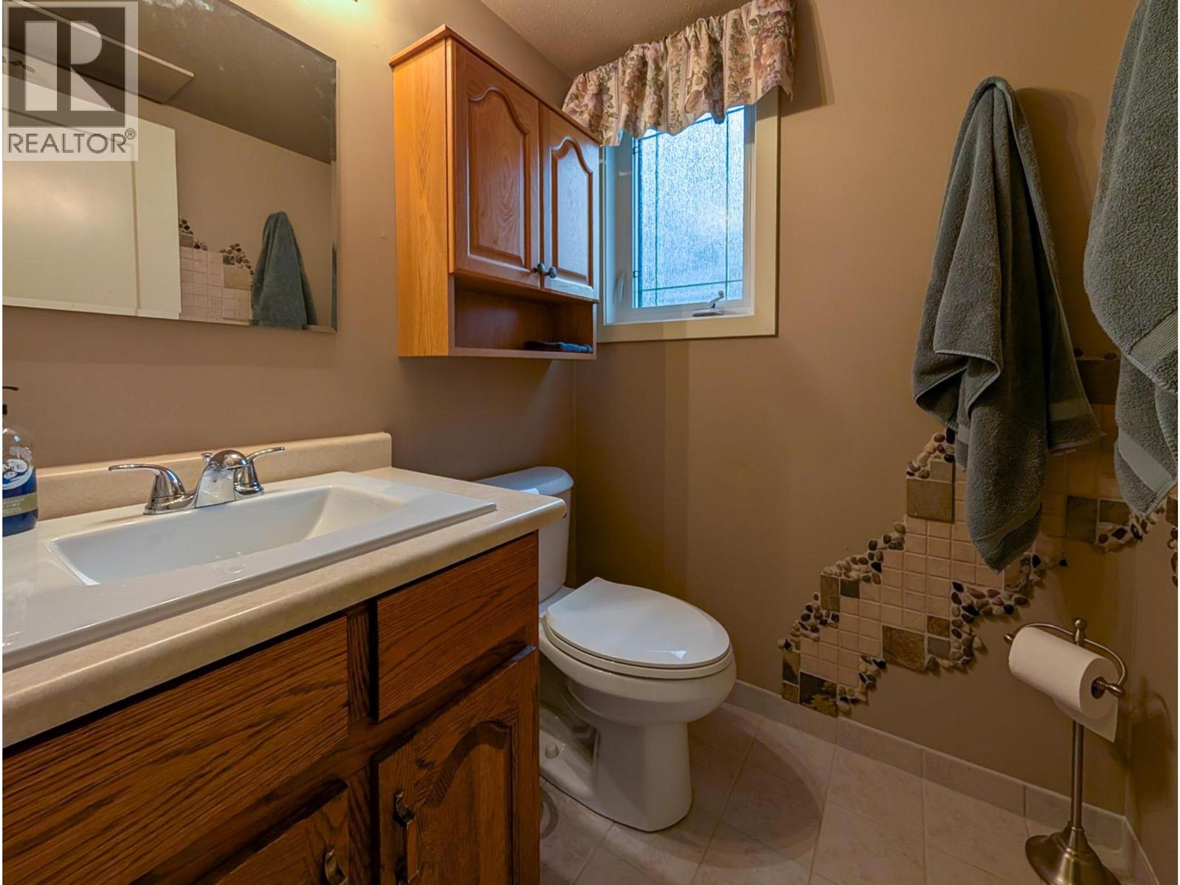 11400 MAURAEN DRIVE - 32