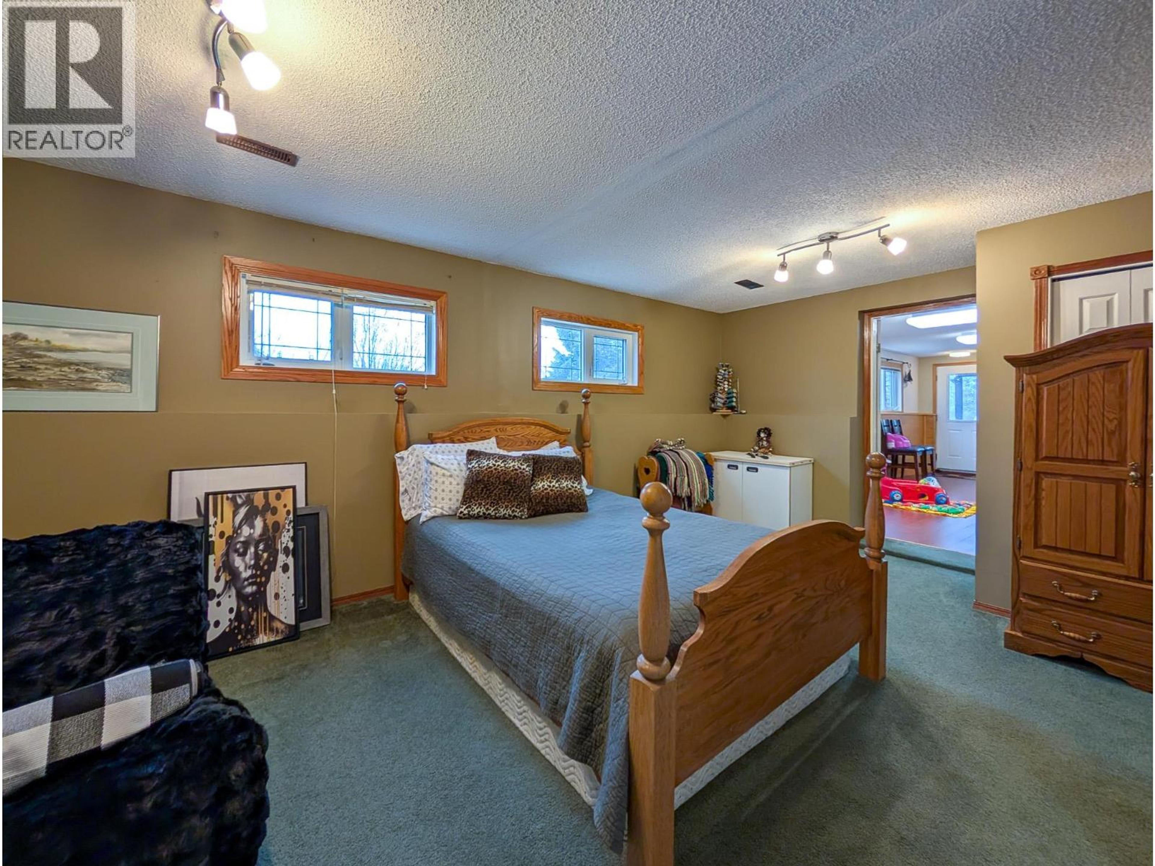 11400 MAURAEN DRIVE - 36