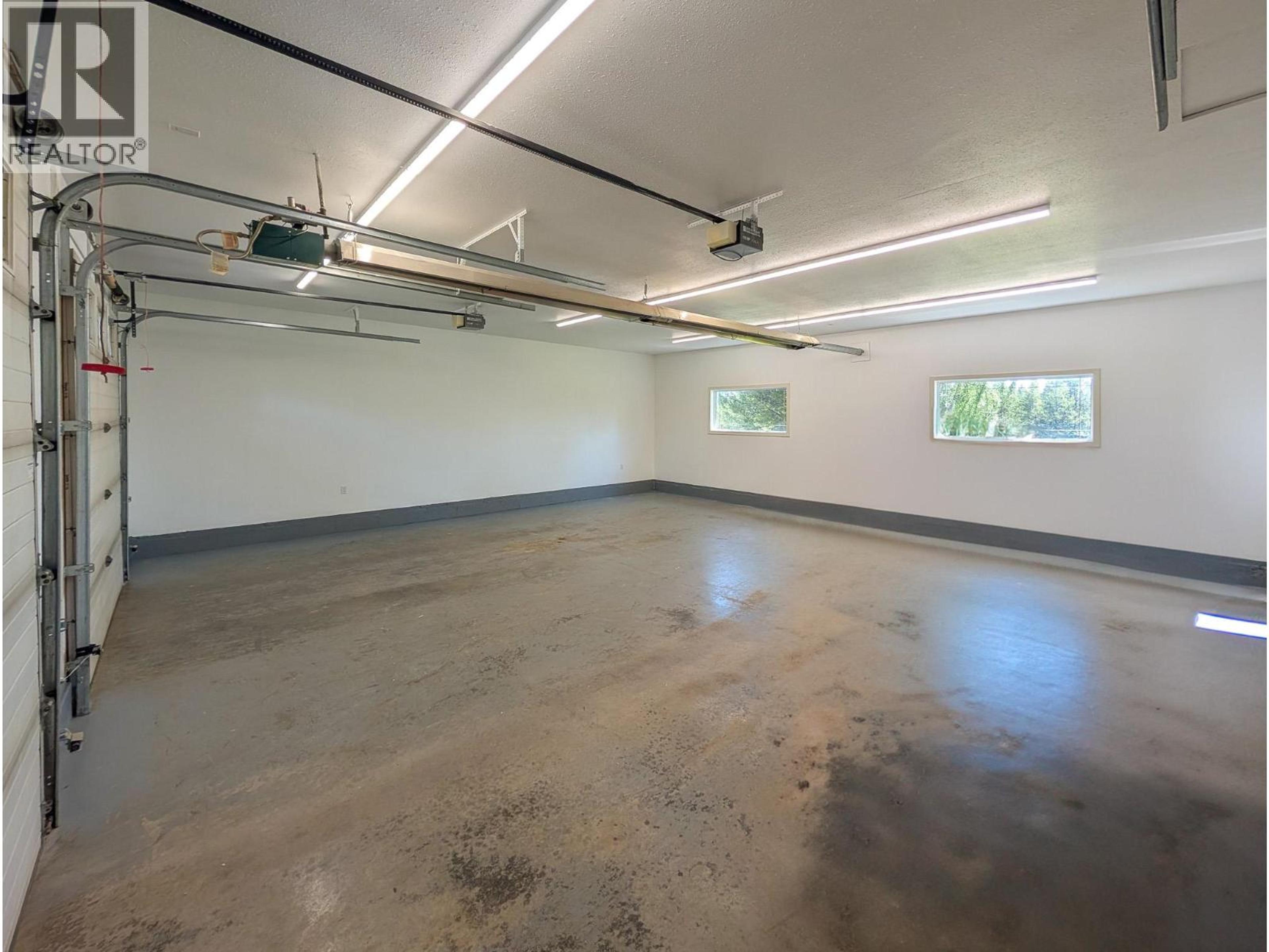 11400 MAURAEN DRIVE - 38