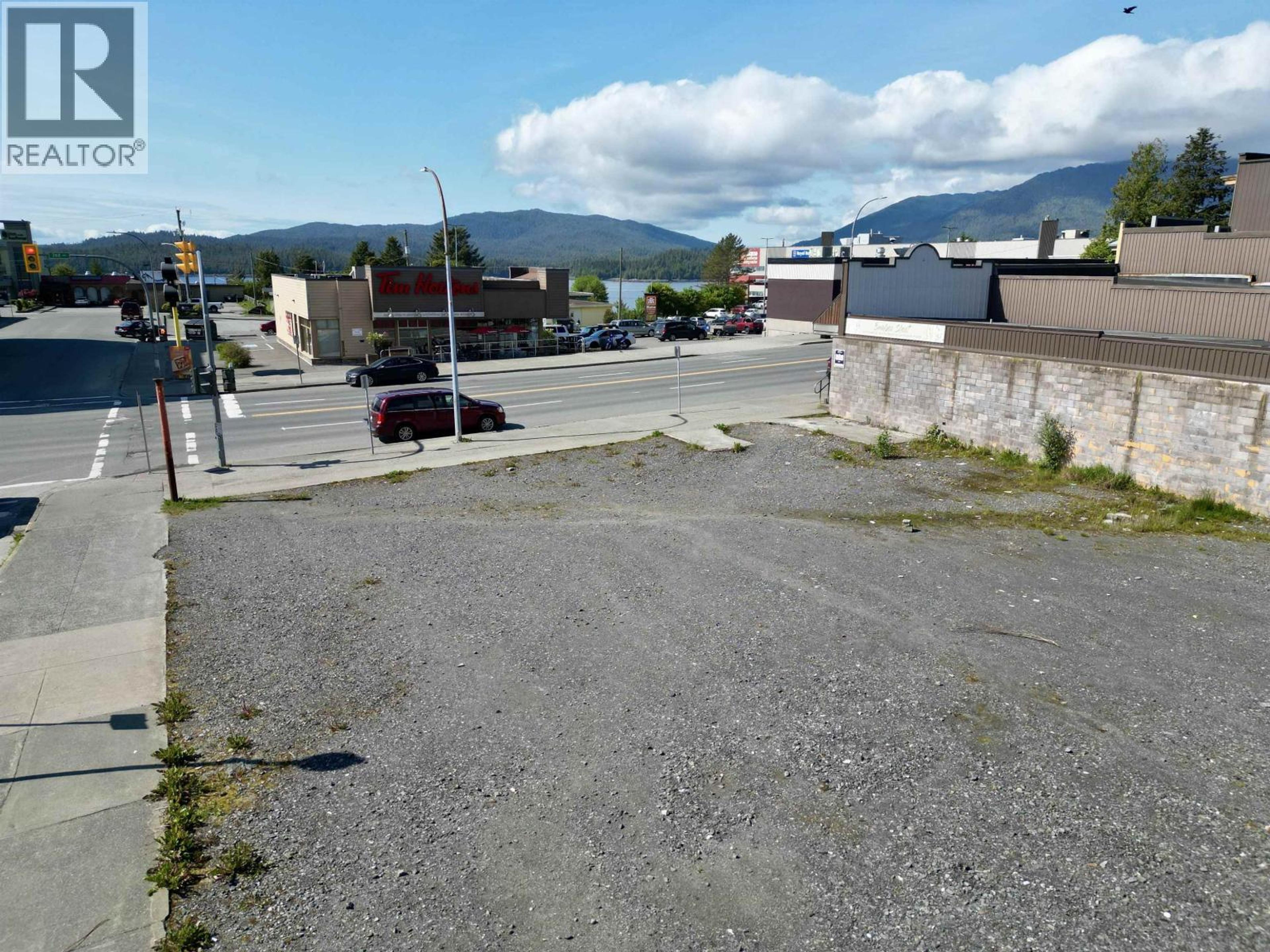 639 W 2ND AVENUE - Image 4