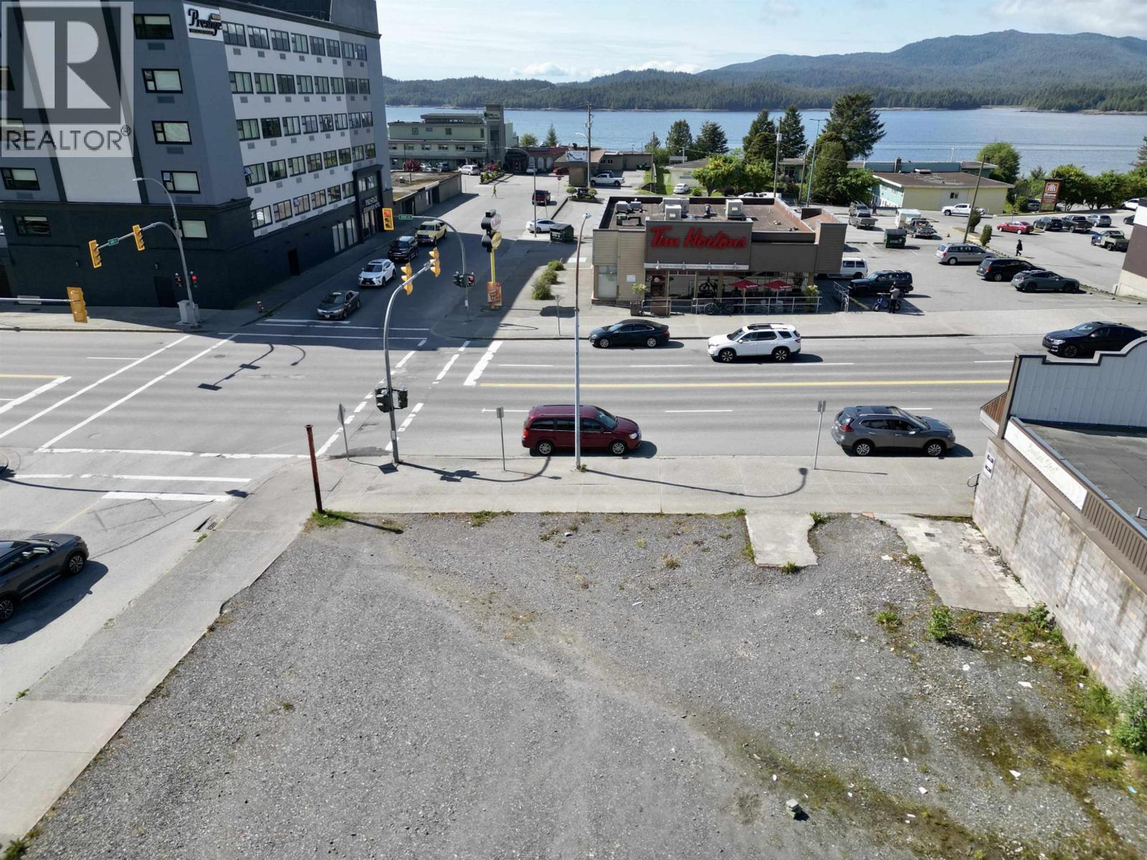 639 W 2ND AVENUE - Image 2