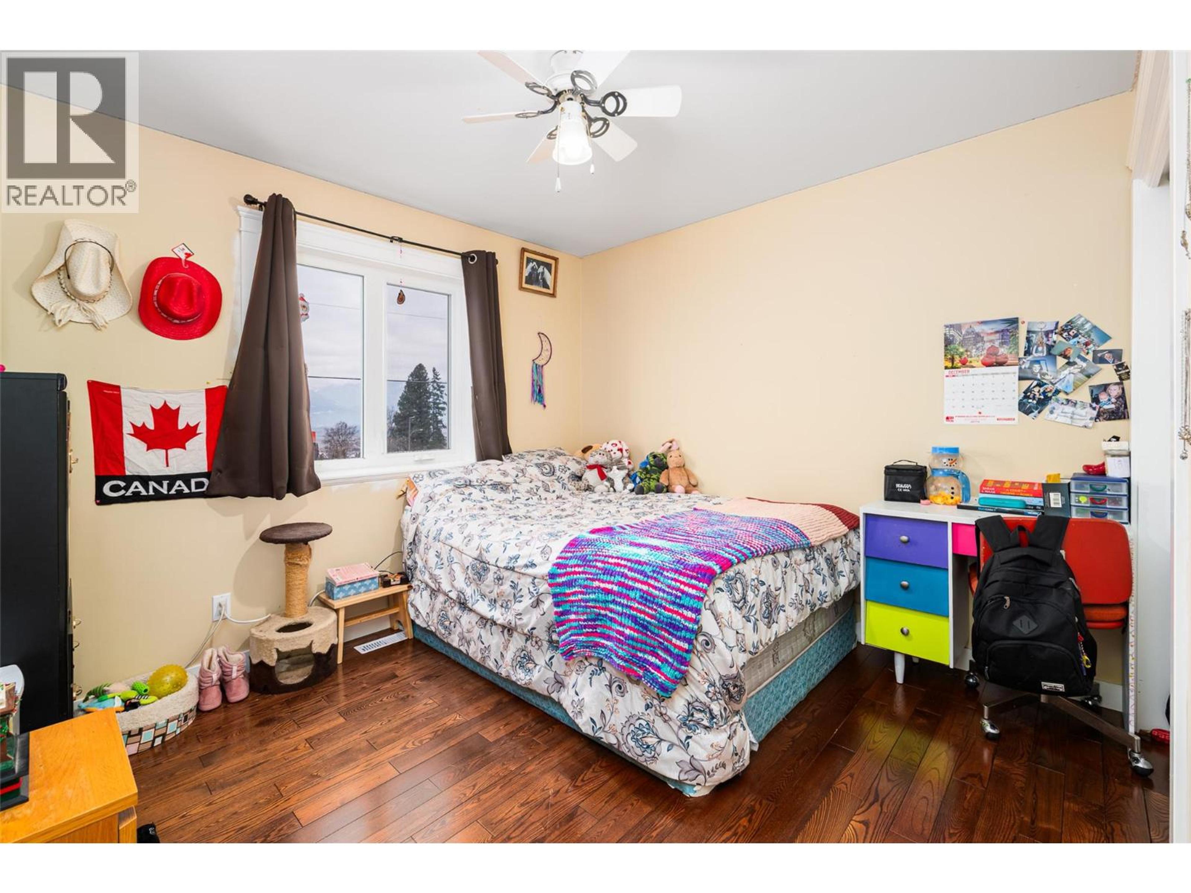 902 MURDOCH STREET - 16