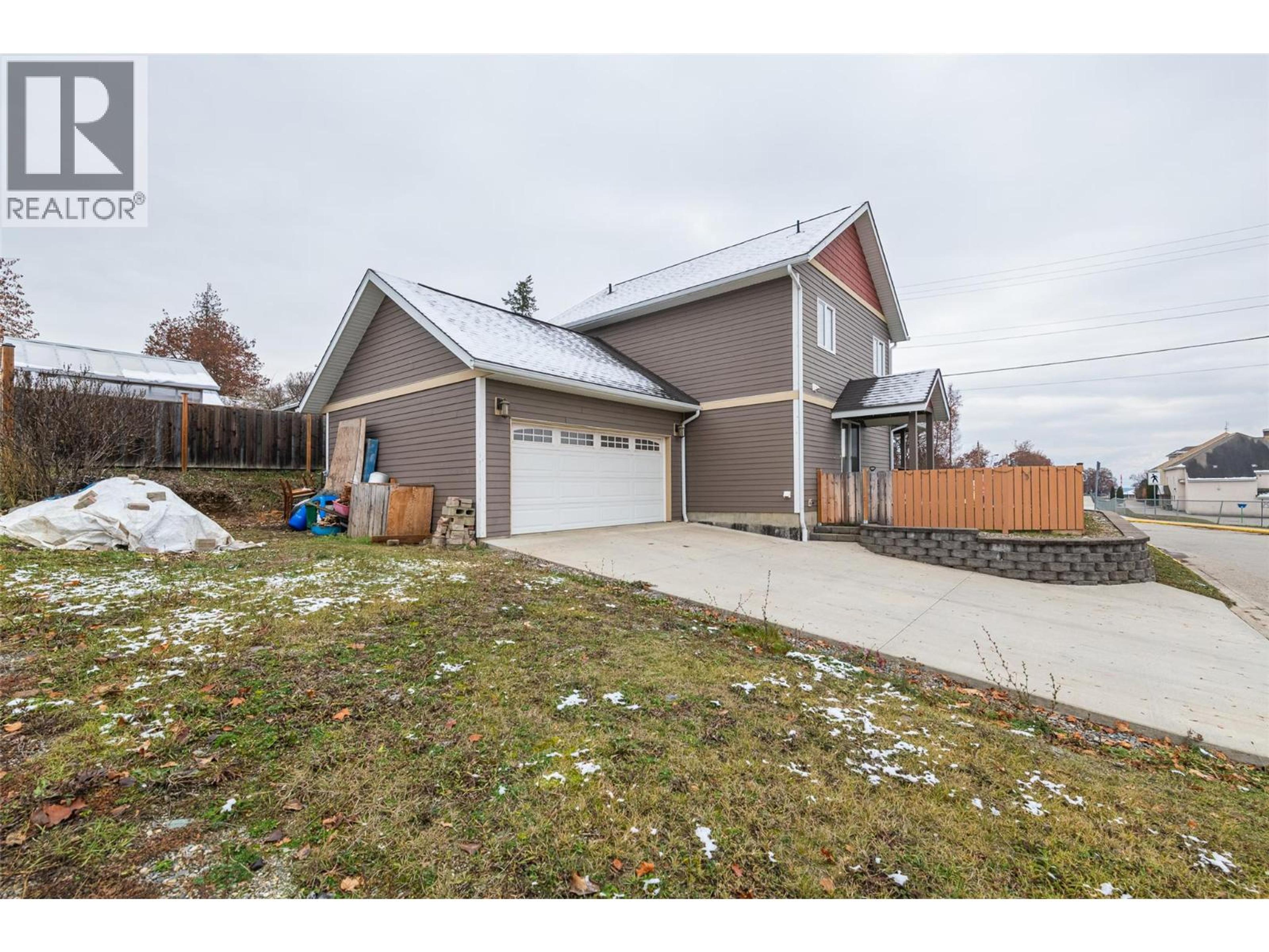 902 MURDOCH STREET - 26