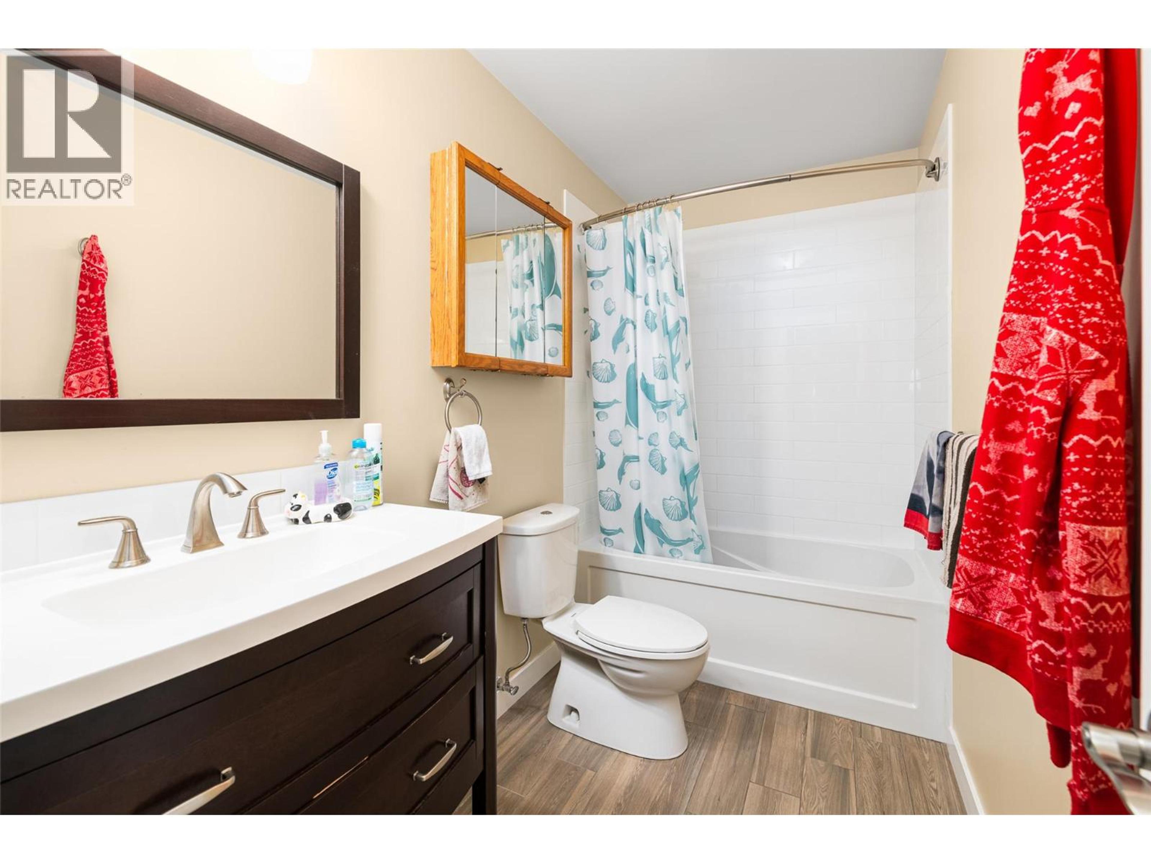 902 MURDOCH STREET - 14