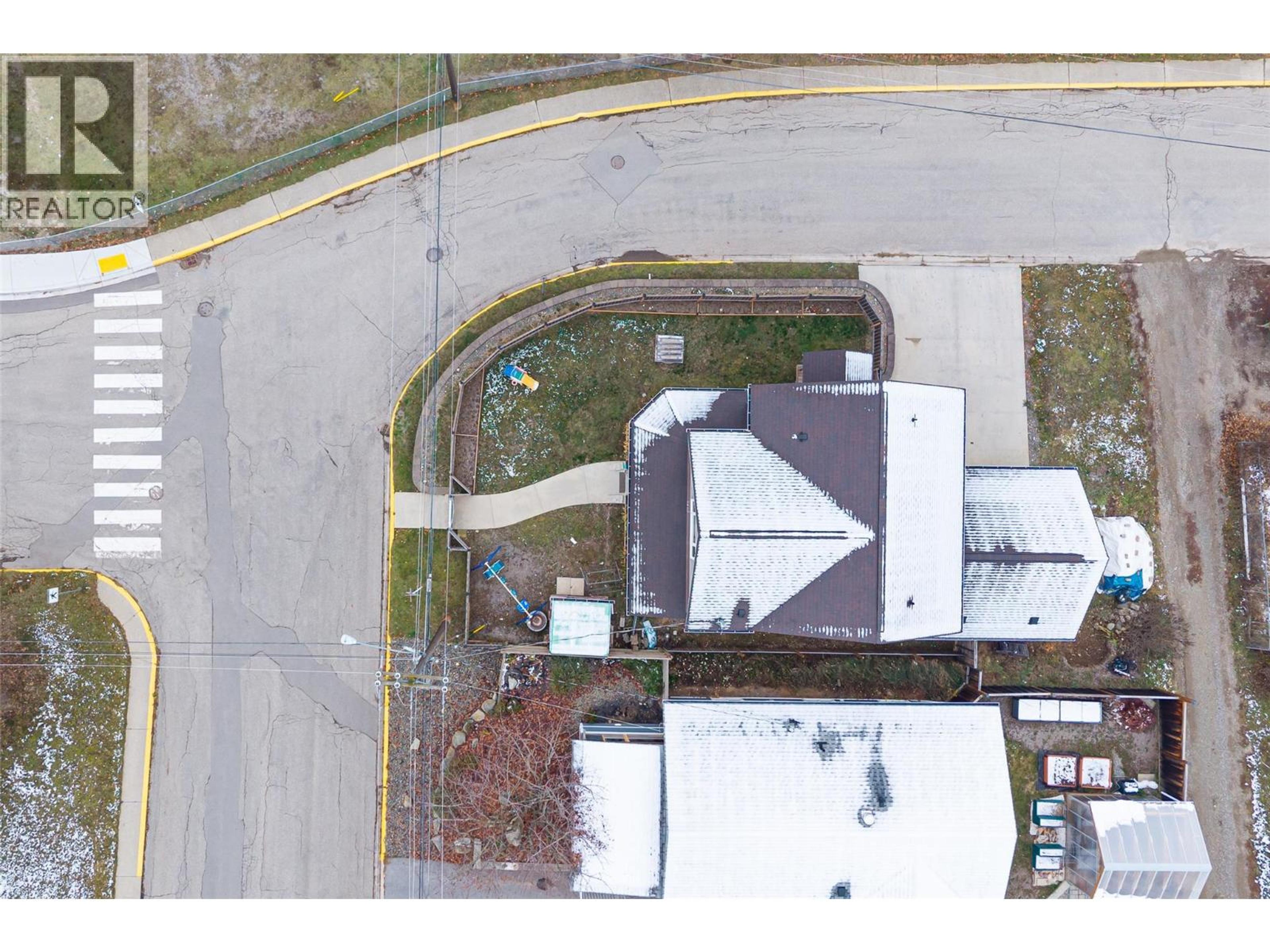 902 MURDOCH STREET - 34