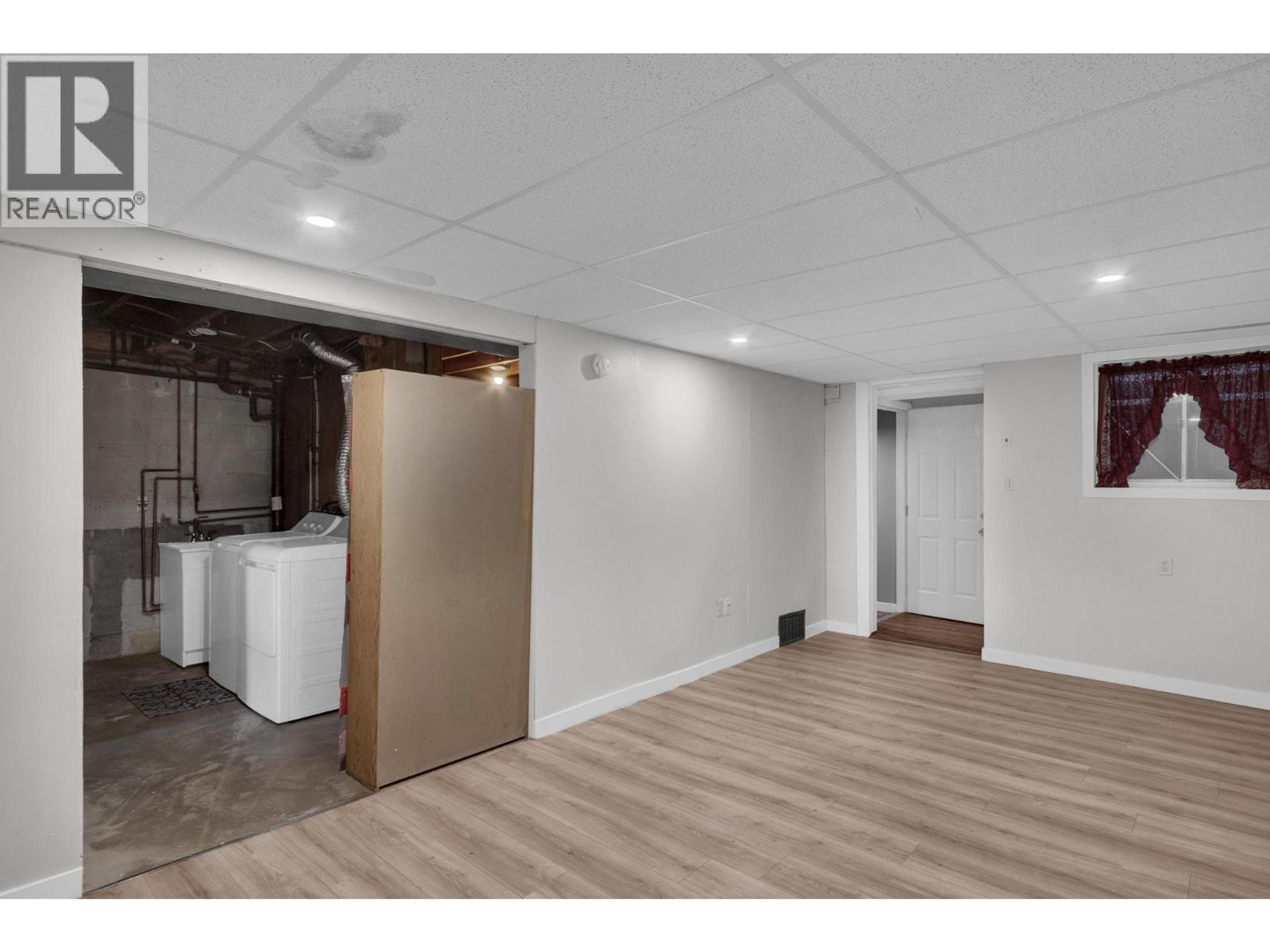 9147 NORTH KELLY ROAD - 18