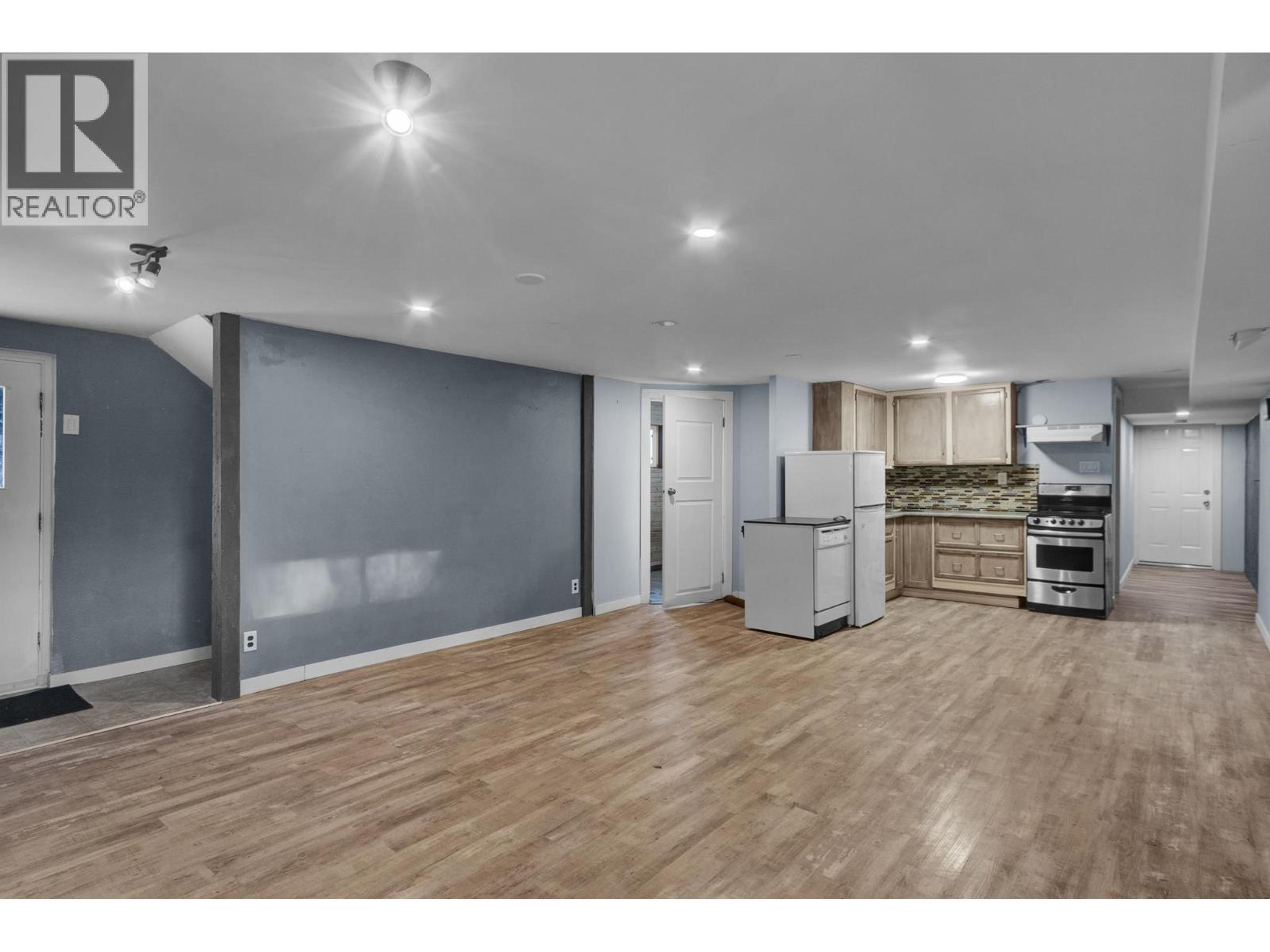 9147 NORTH KELLY ROAD - 20