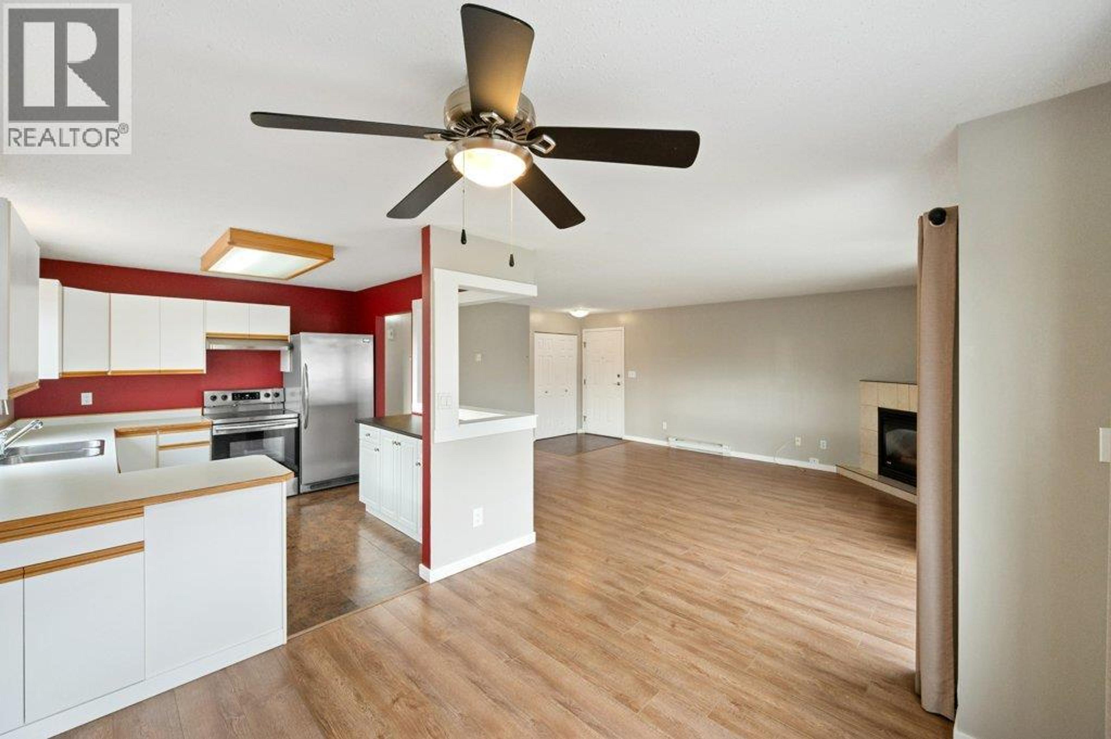 #206 6201 MAPLE DRIVE - 11