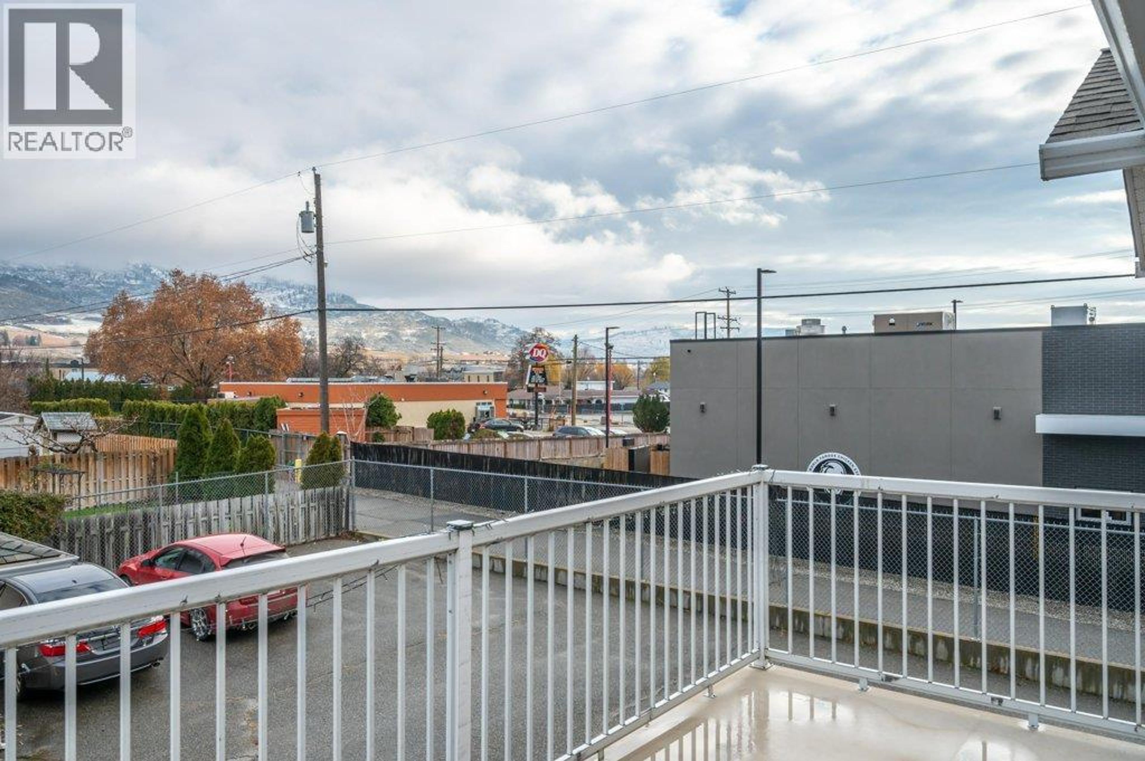 #206 6201 MAPLE DRIVE - 28