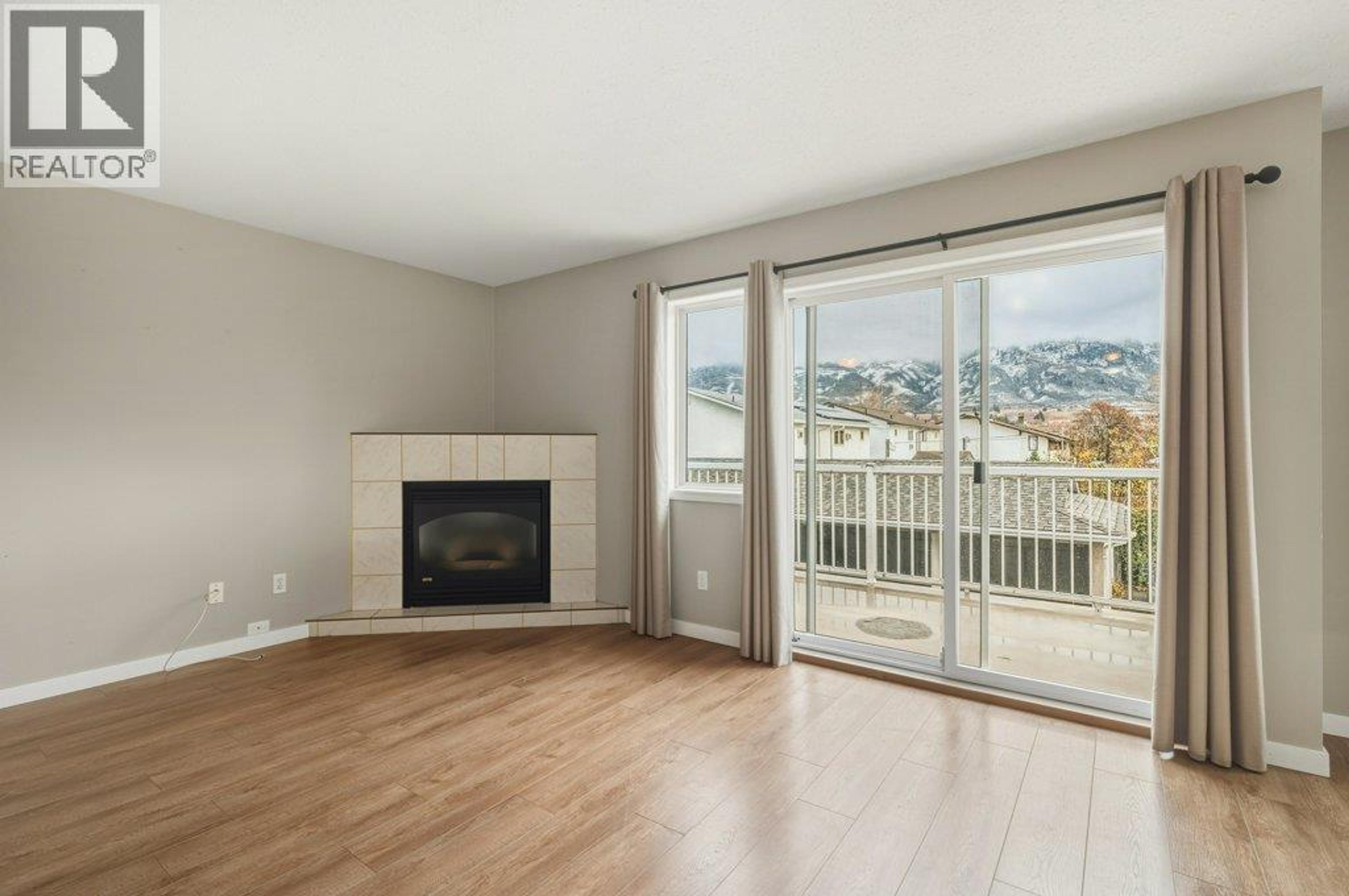 #206 6201 MAPLE DRIVE - 6