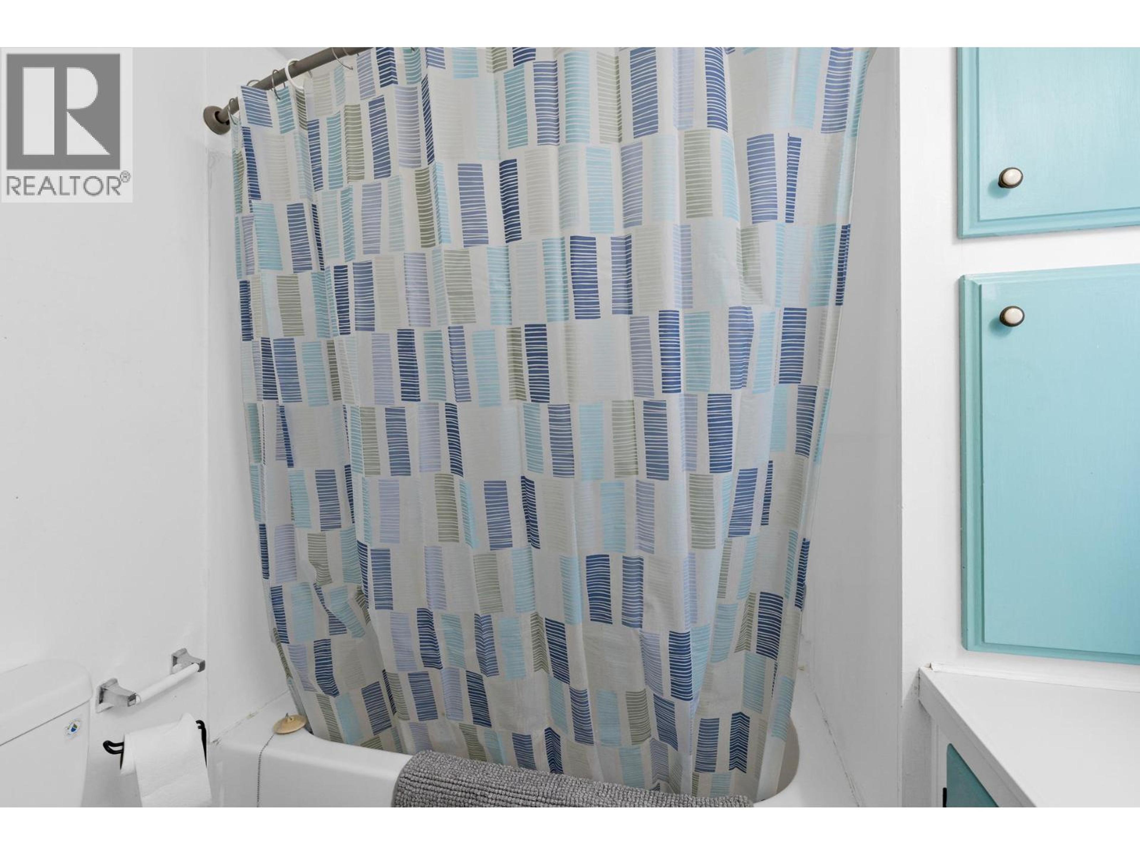 #D21 4505 MCLEAN CREEK ROAD - 26