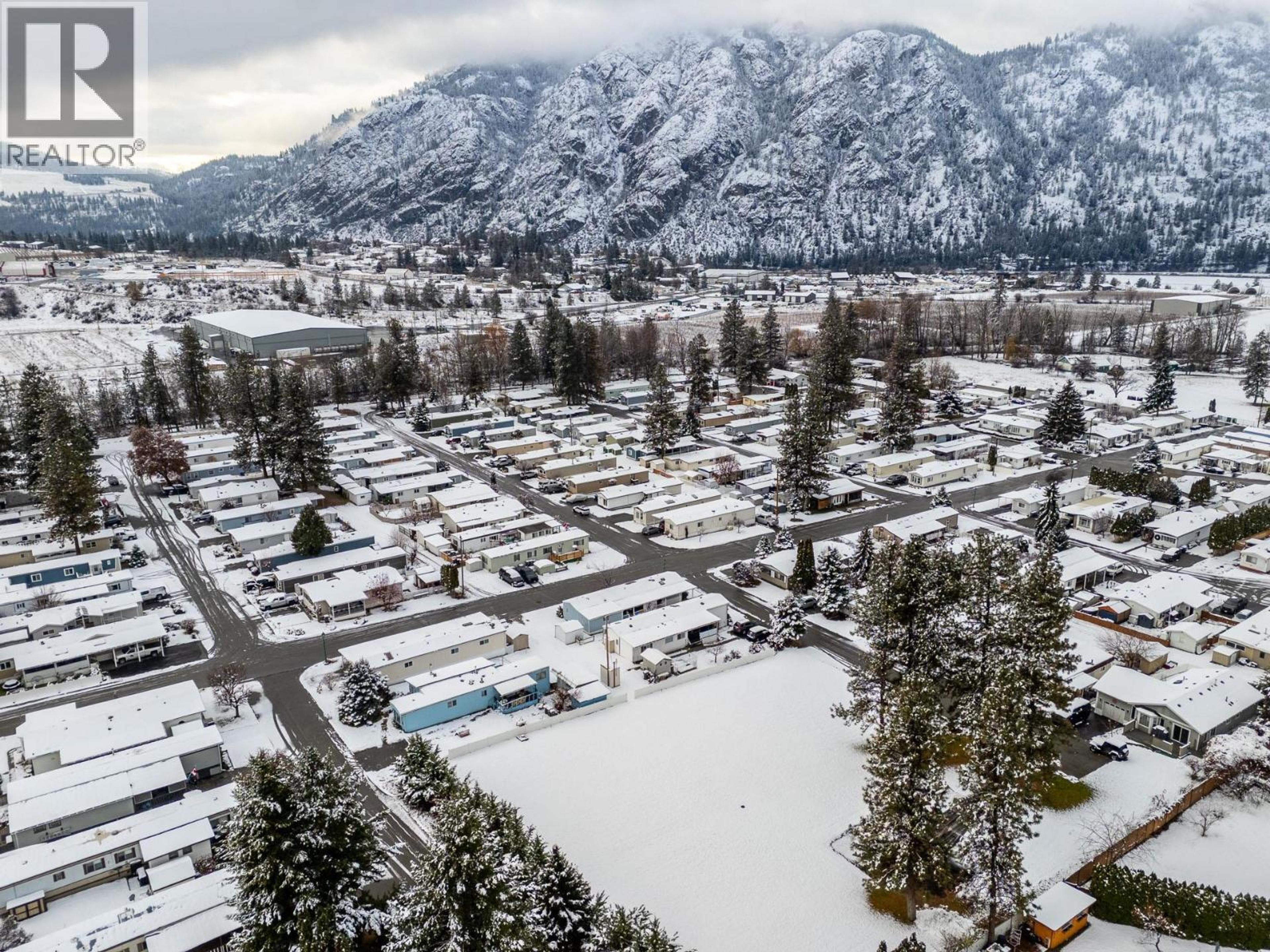 #D21 4505 MCLEAN CREEK ROAD - 32