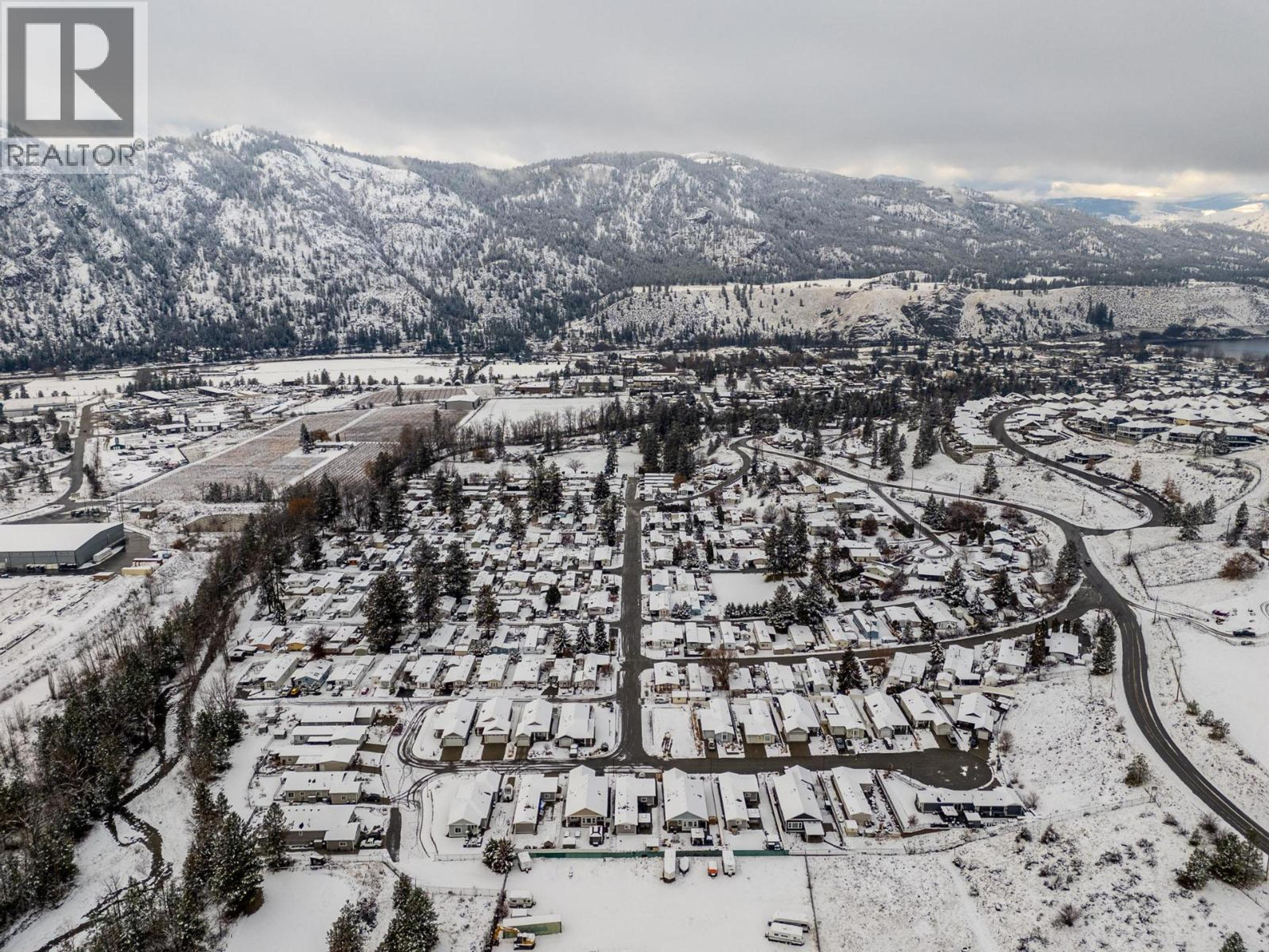 #D21 4505 MCLEAN CREEK ROAD - 37