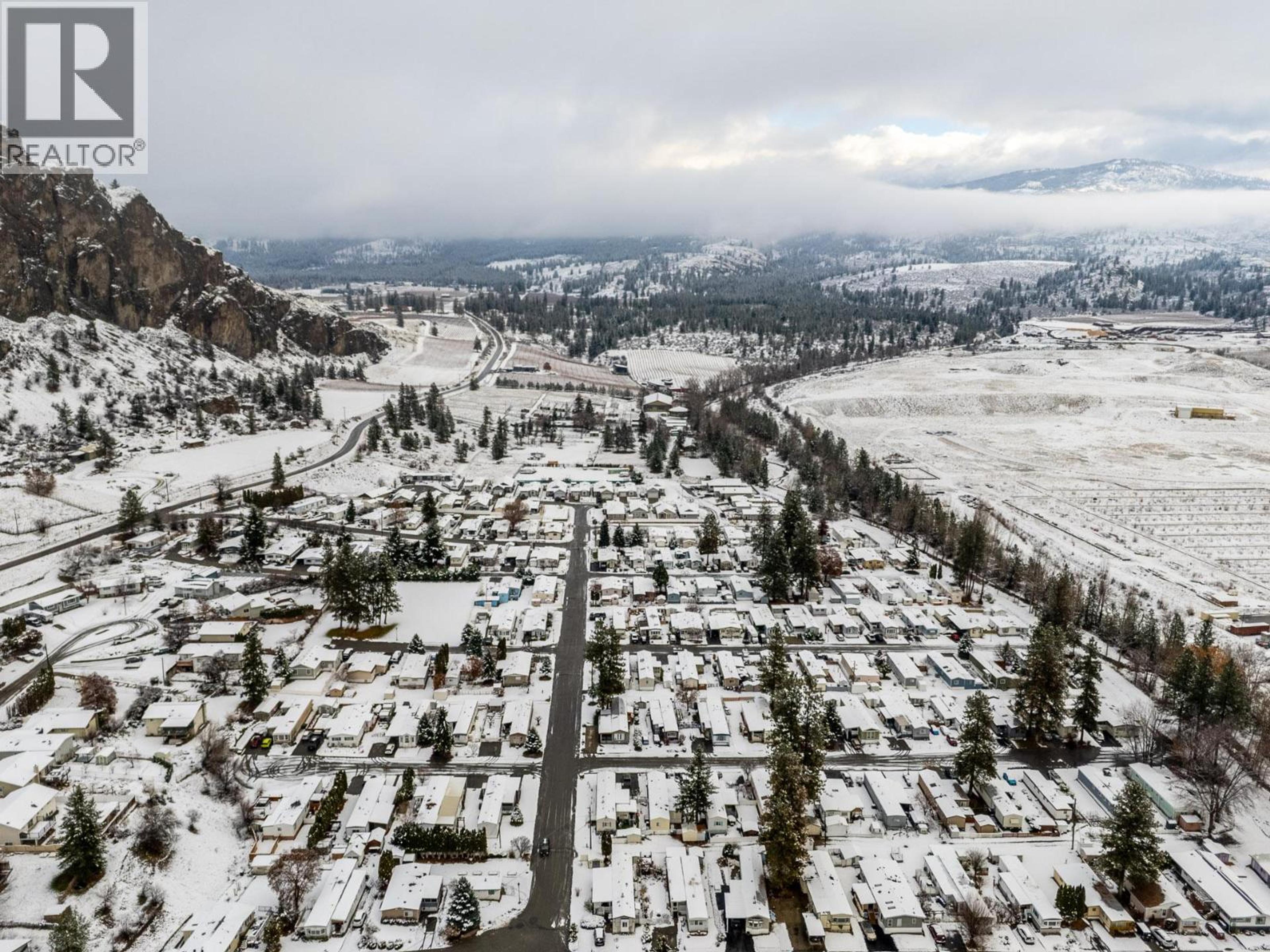 #D21 4505 MCLEAN CREEK ROAD - 44