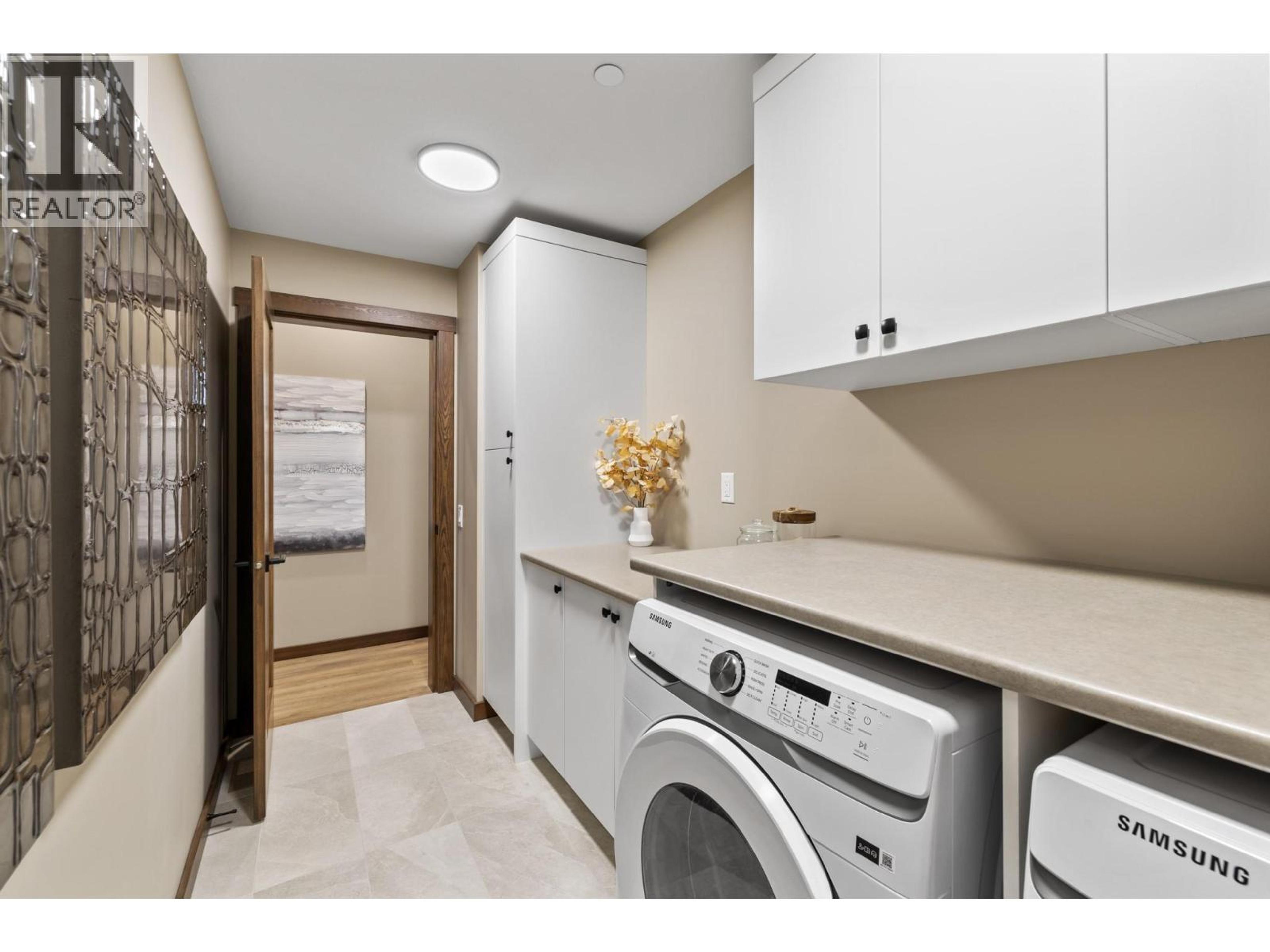 #89 255 FEATHERTOP WAY - 18