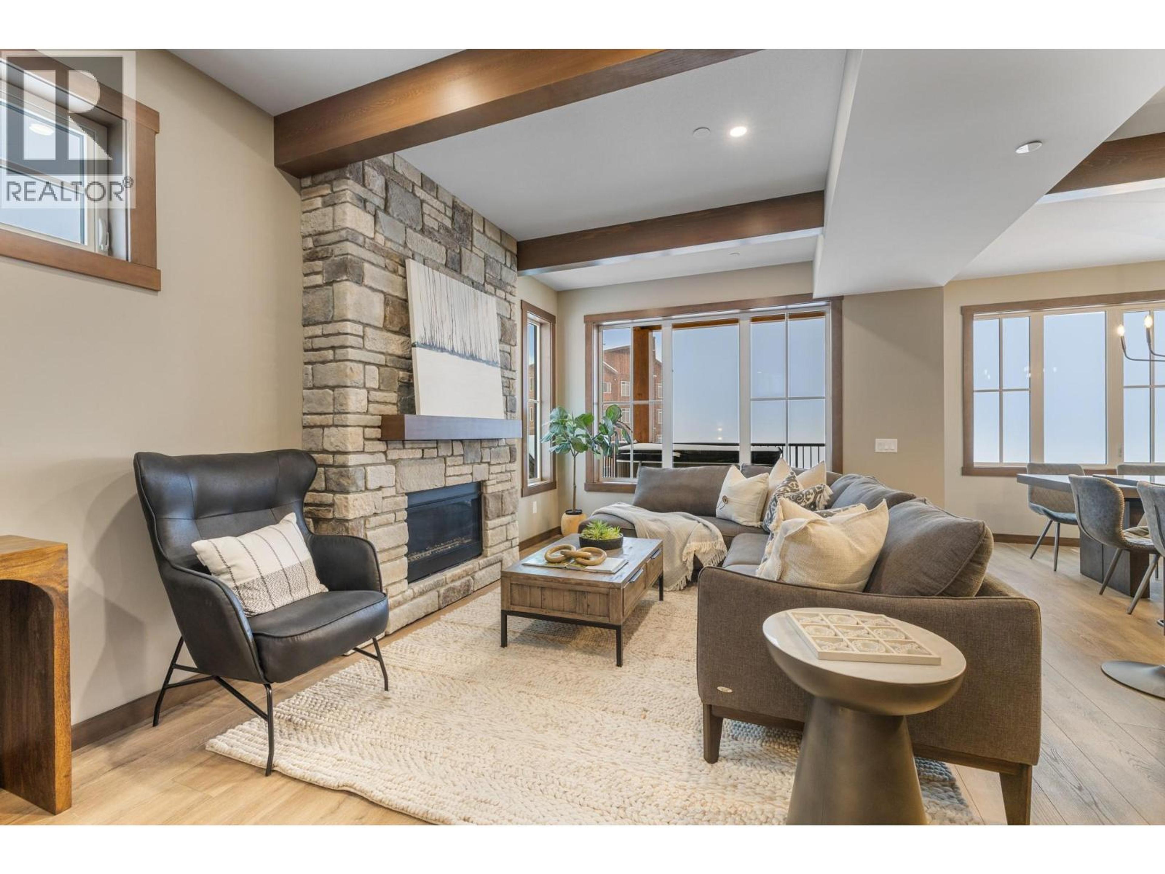 #89 255 FEATHERTOP WAY - 9