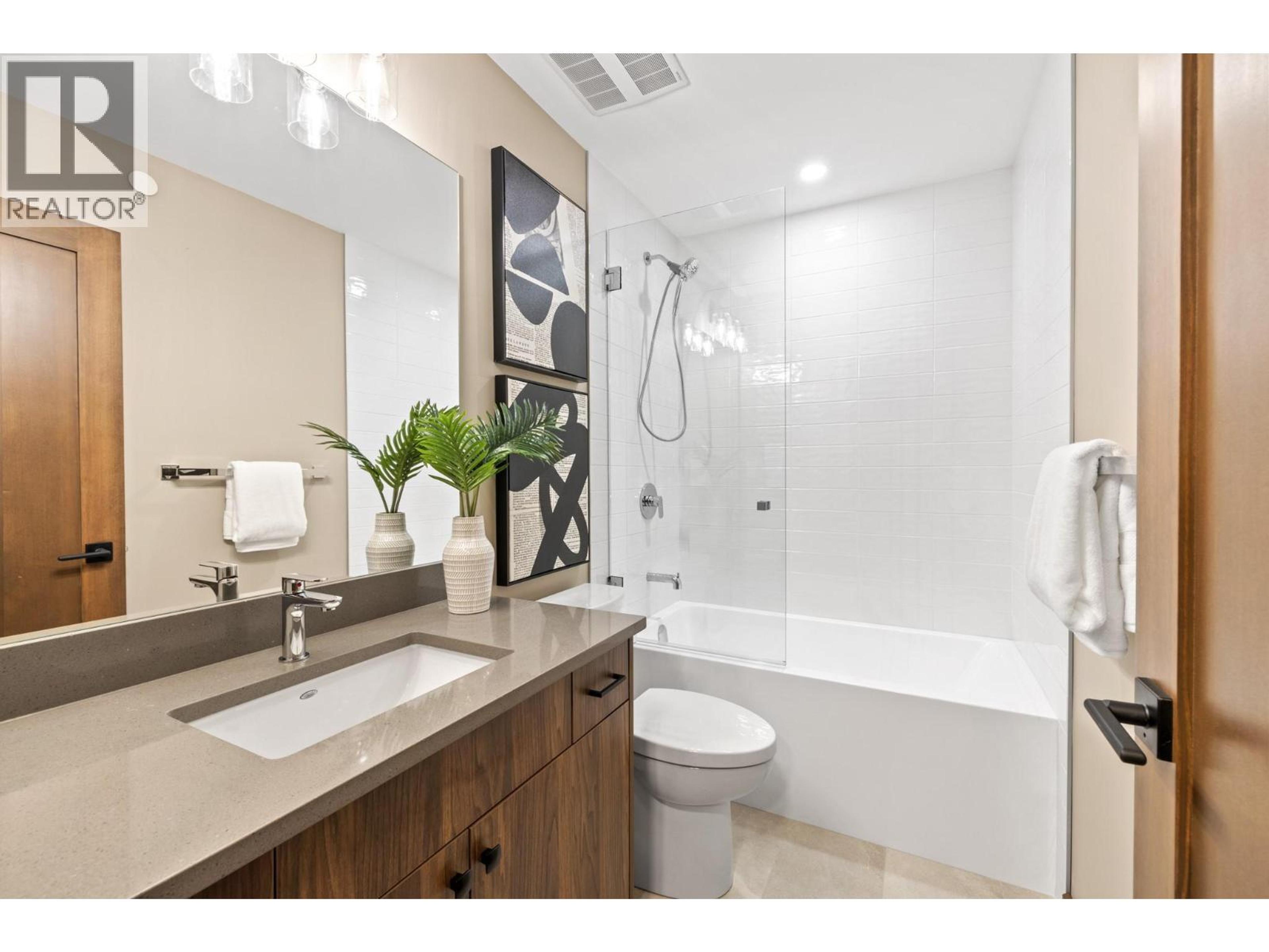 #89 255 FEATHERTOP WAY - 19