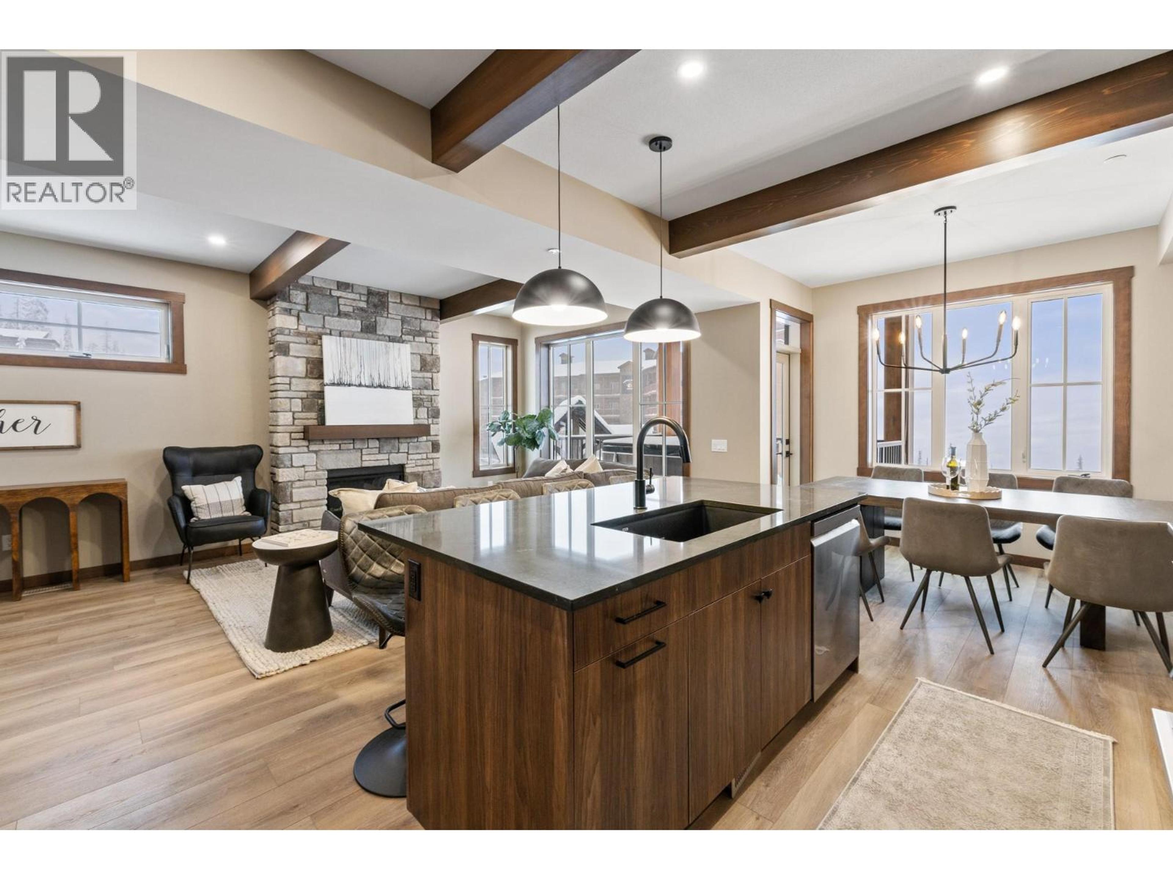 #89 255 FEATHERTOP WAY - 6