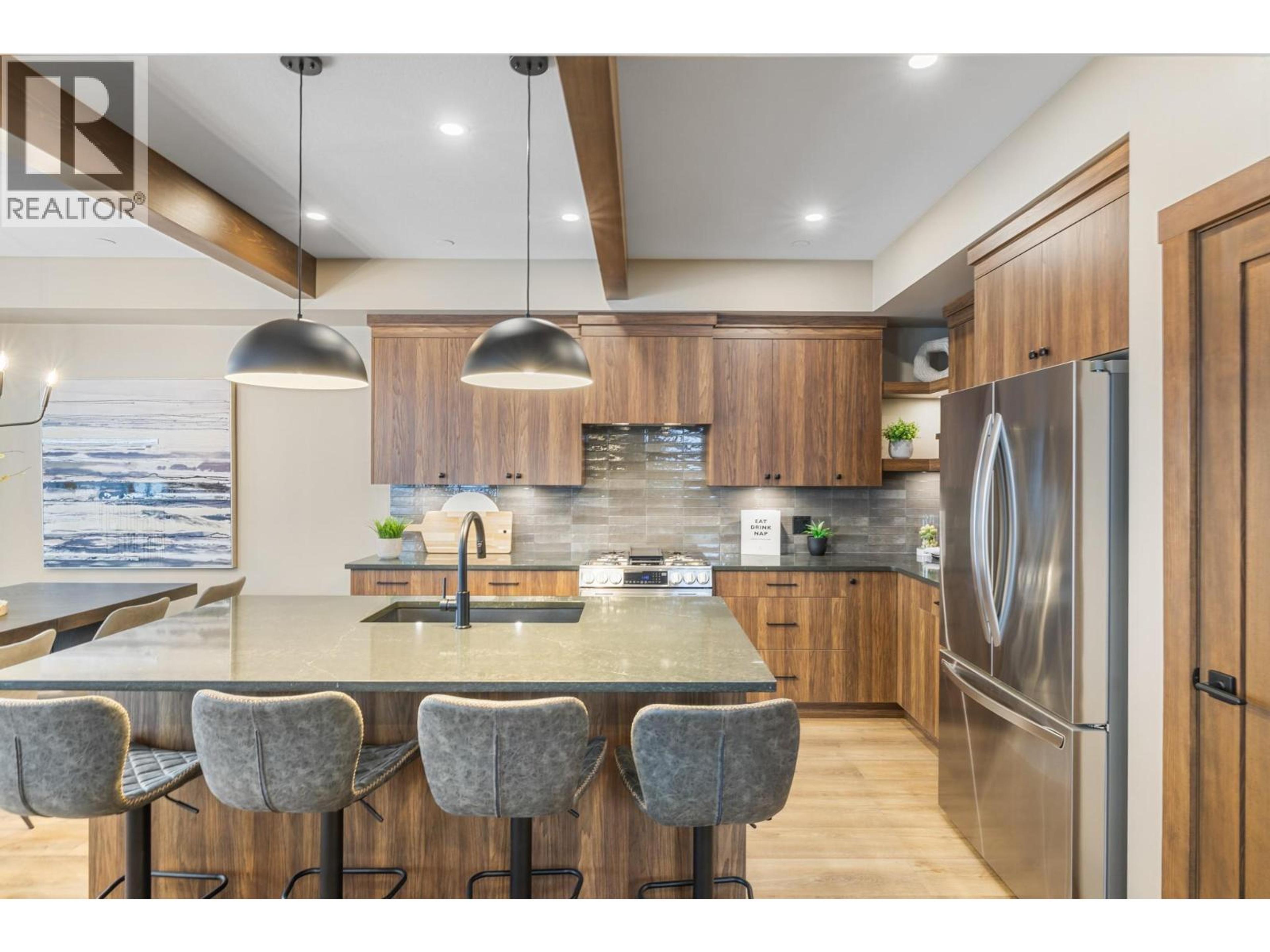 #89 255 FEATHERTOP WAY - 8