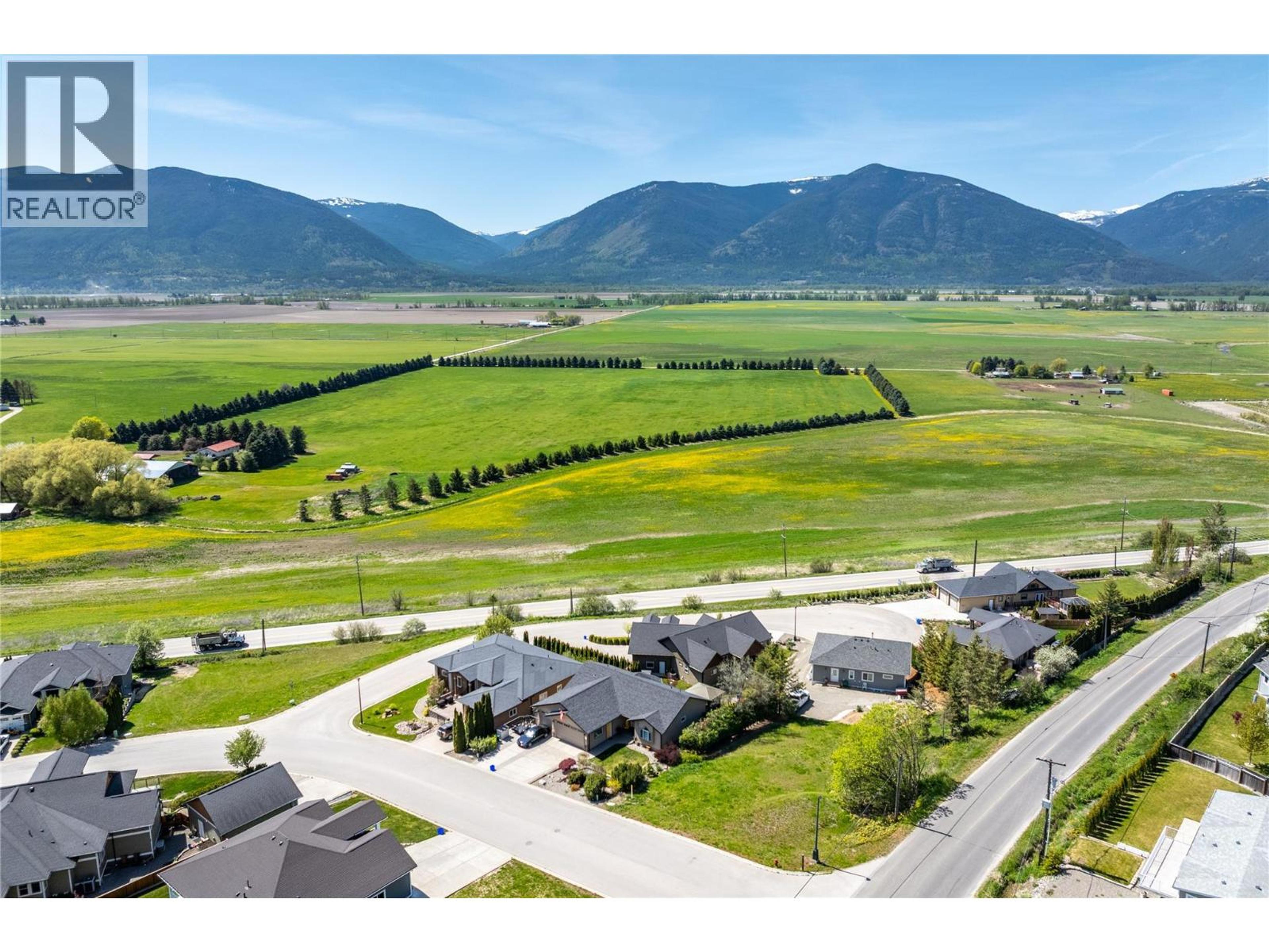 1031 SELKIRK DRIVE - Image 7