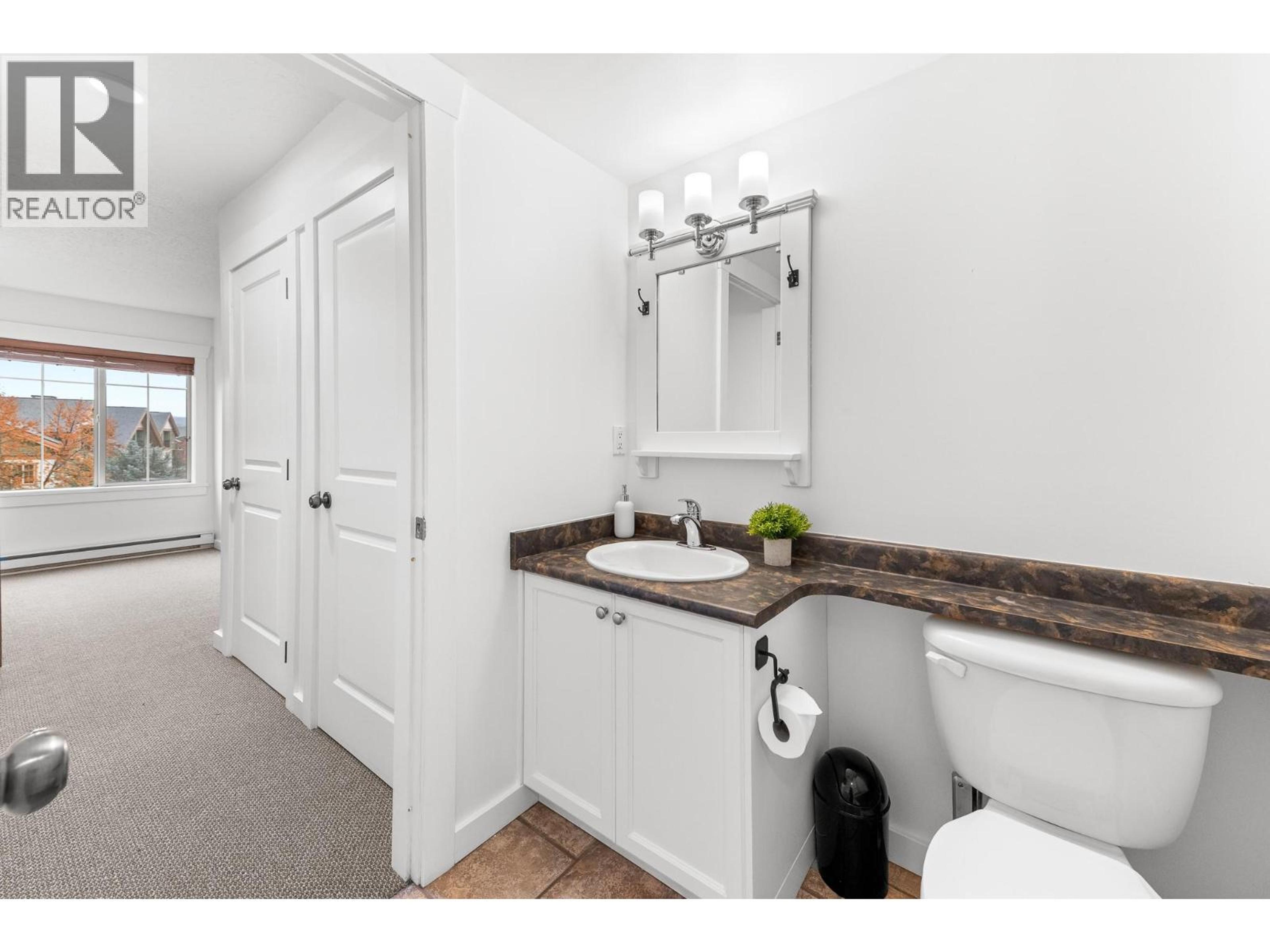 #202A 32 RIVERMOUNT PLACE - 15