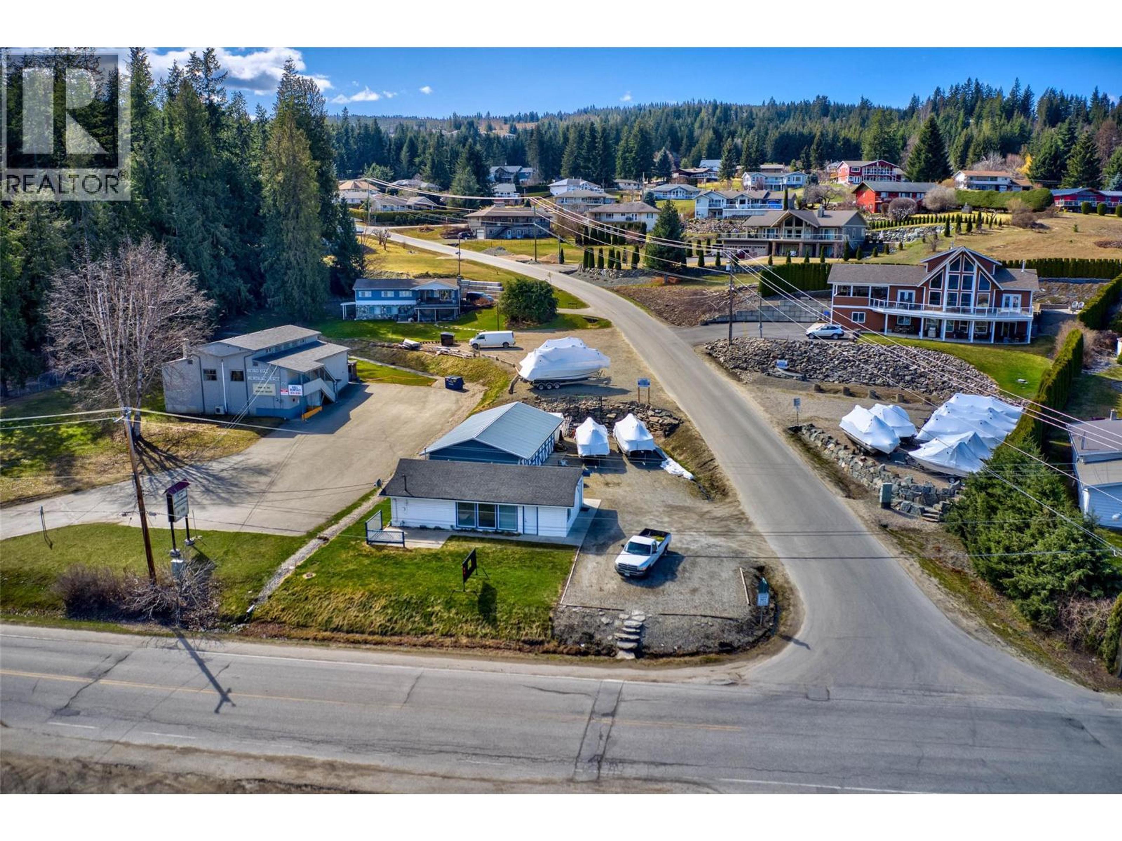 2886 MARINE DRIVE - 38