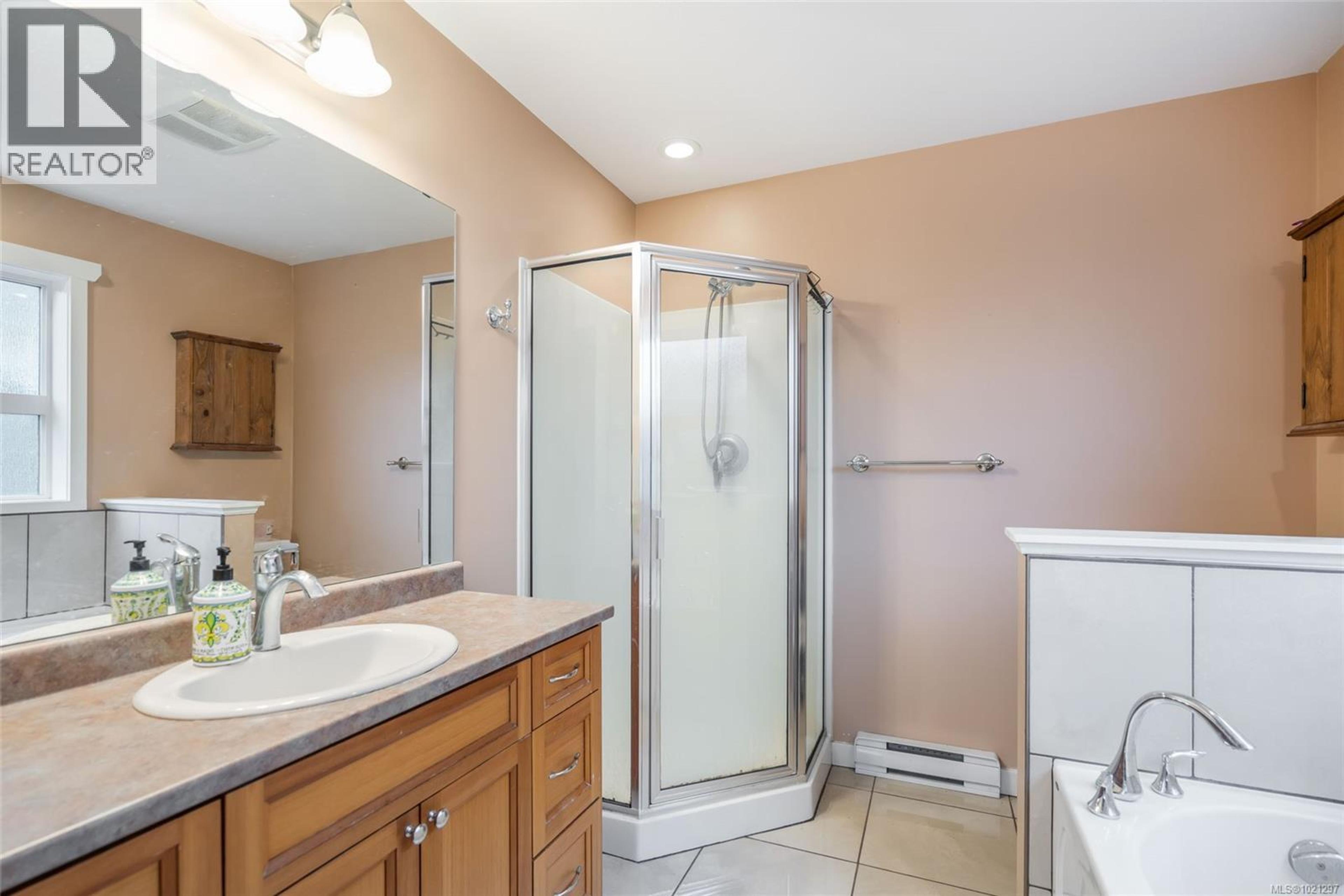 367 MCKILLOP DR - 14