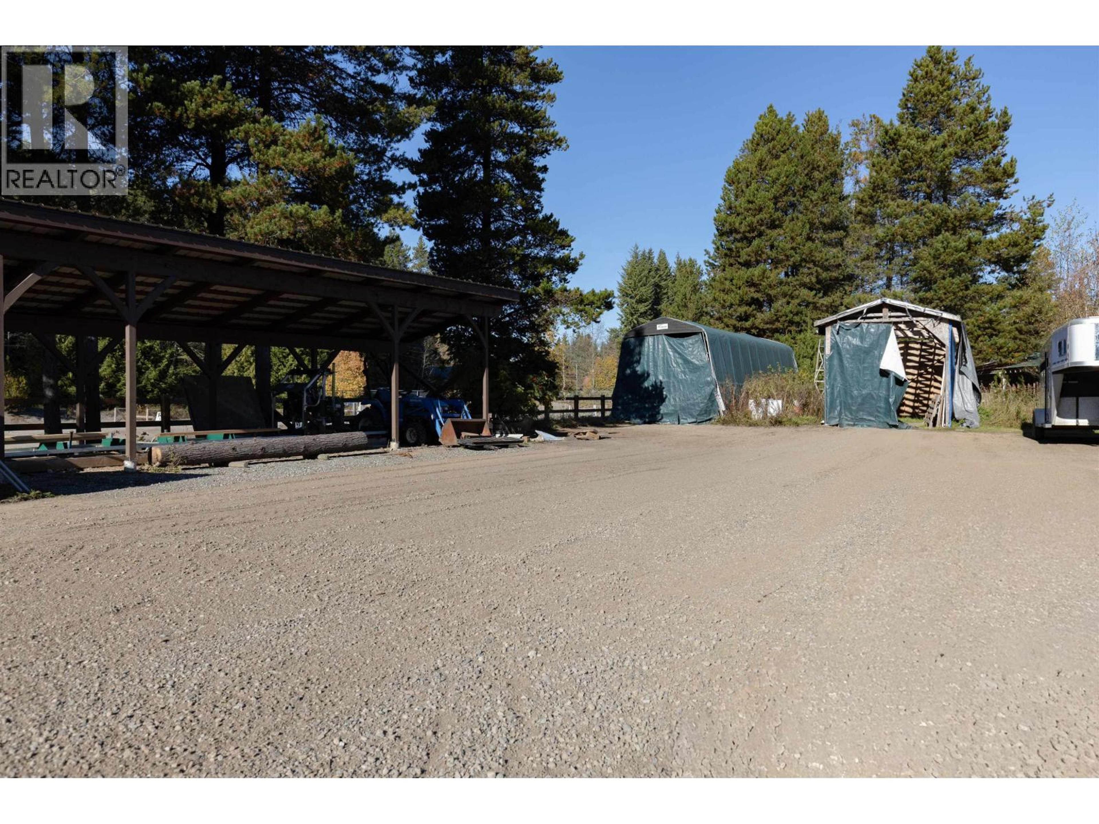 5134 SOUCIE AVENUE - 32