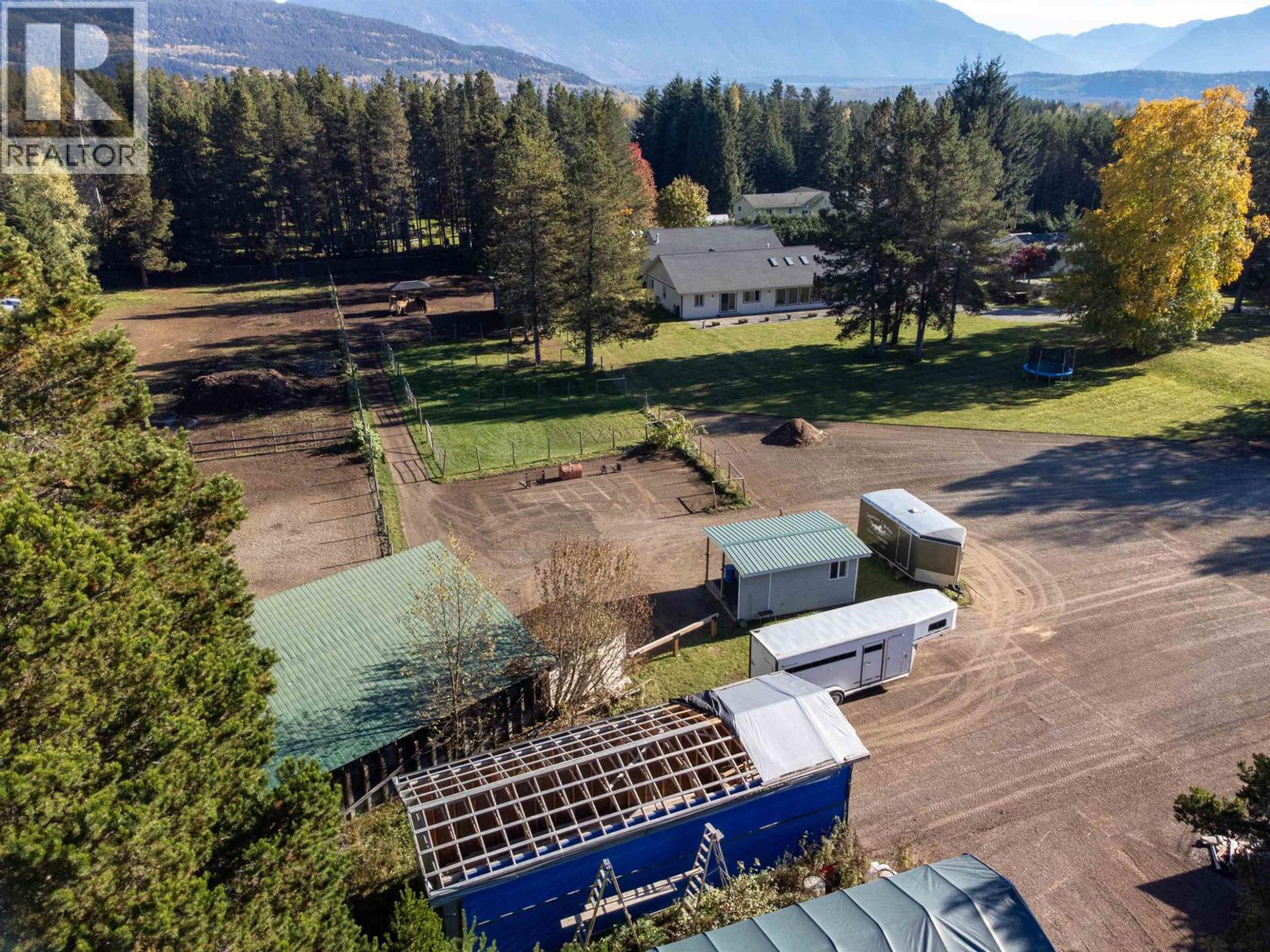 5134 SOUCIE AVENUE - 34