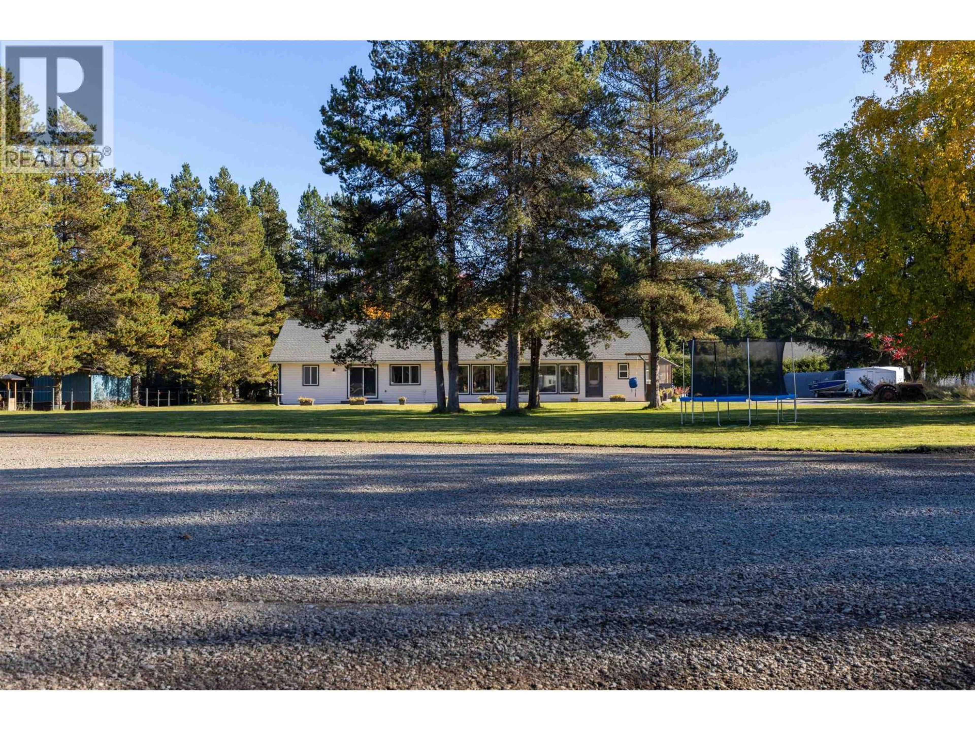 5134 SOUCIE AVENUE - 29