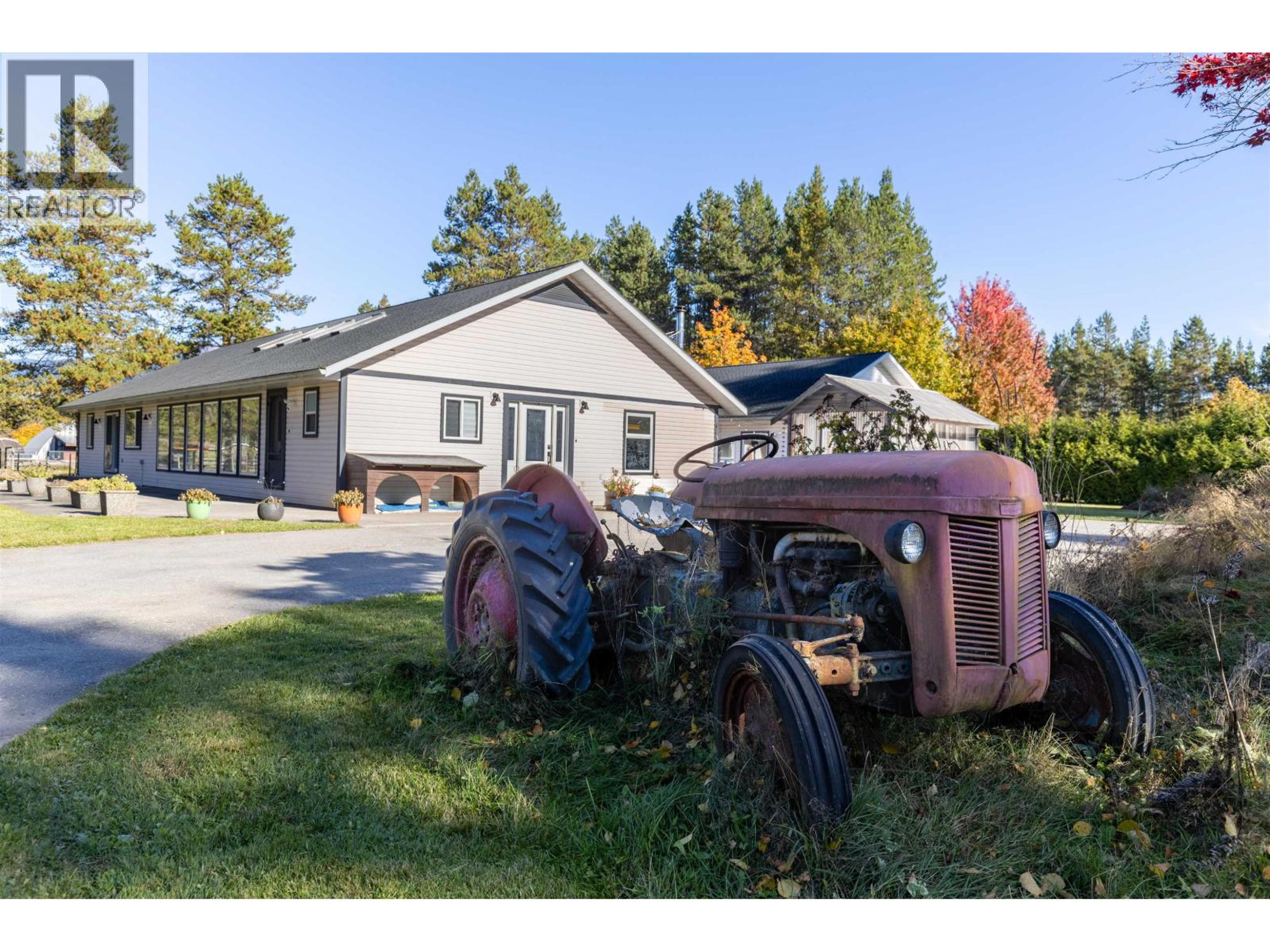 5134 SOUCIE AVENUE - 28