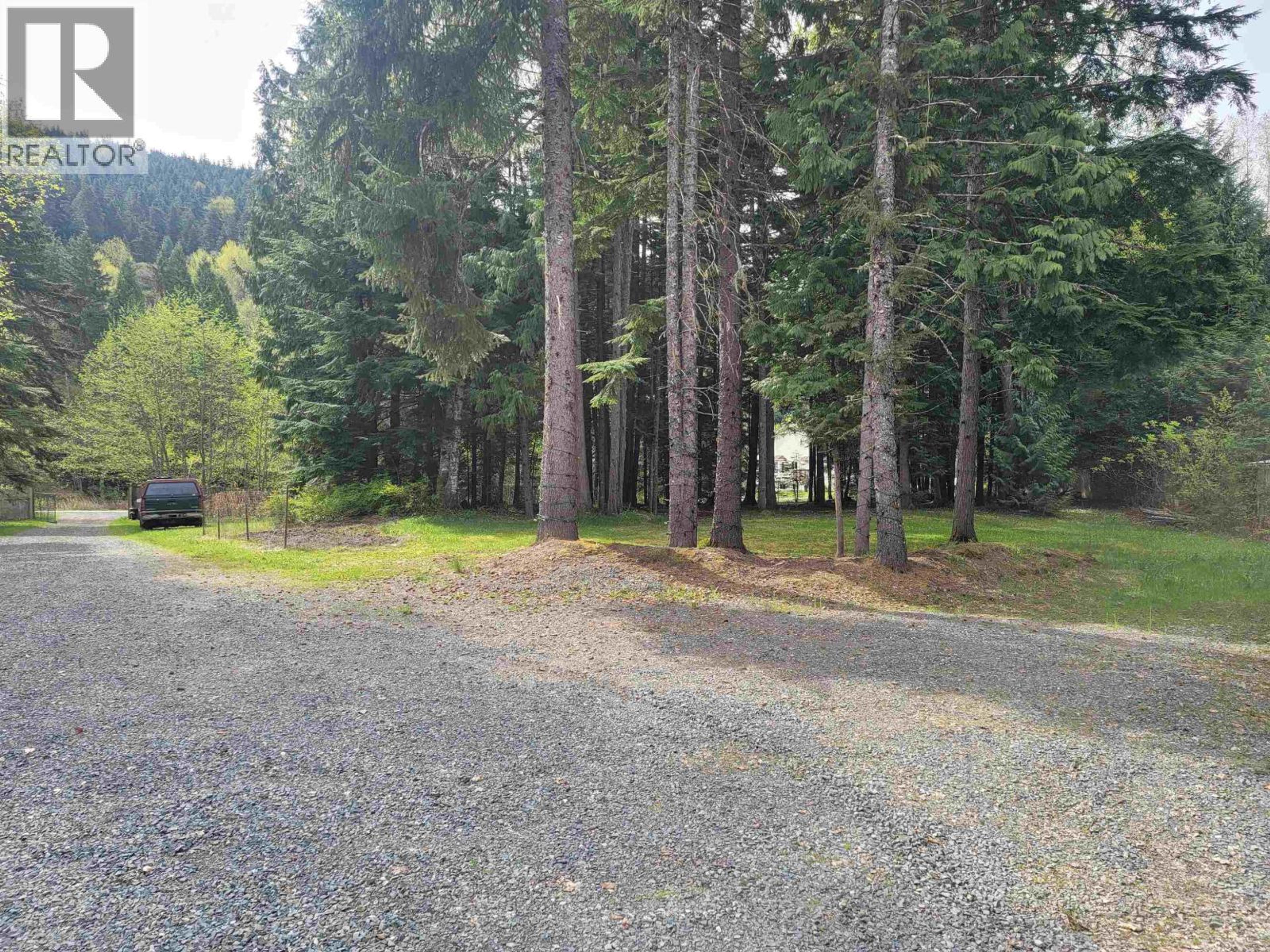 2158 GRANDVIEW DRIVE - 25