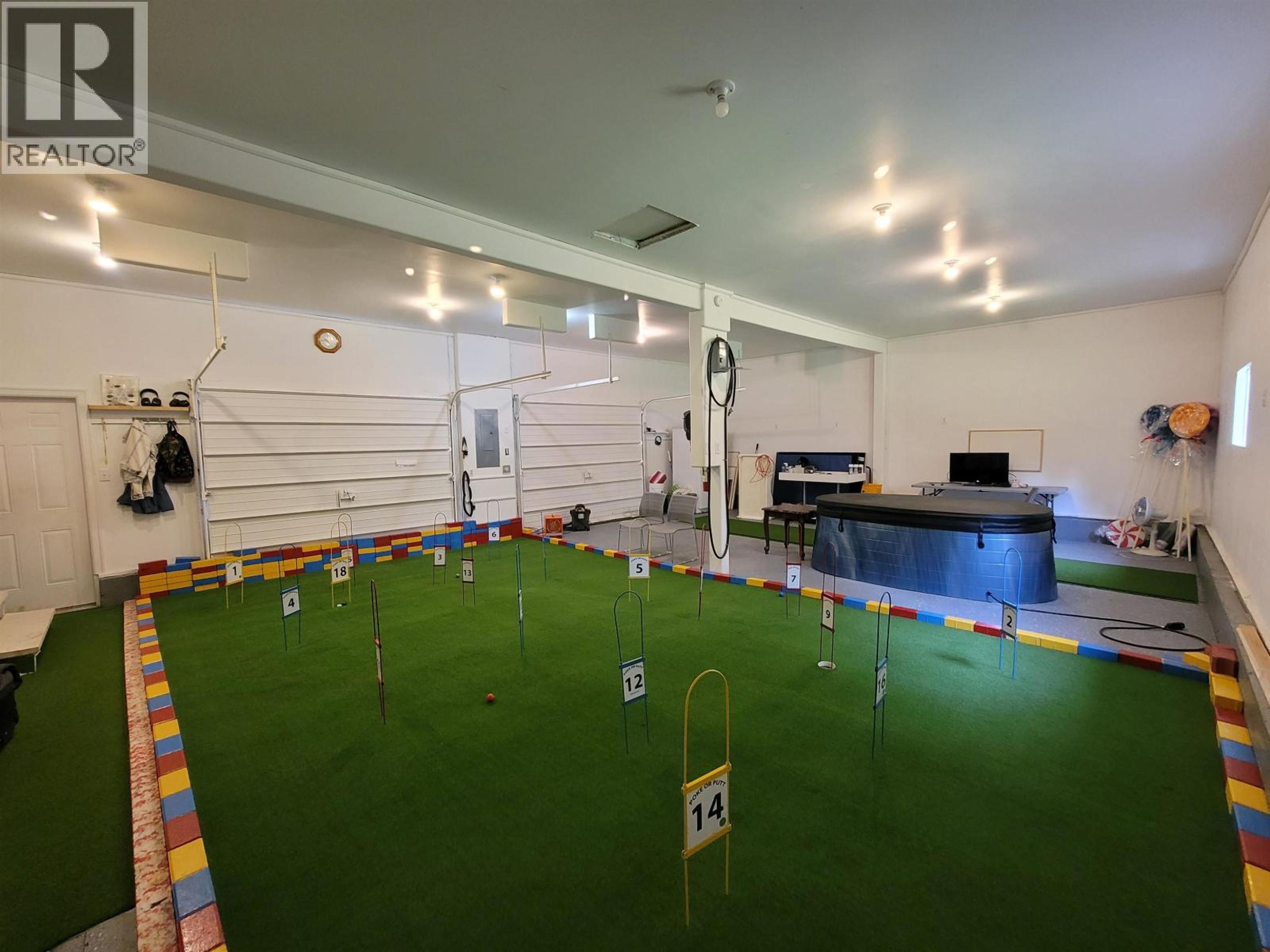 2158 GRANDVIEW DRIVE - 23