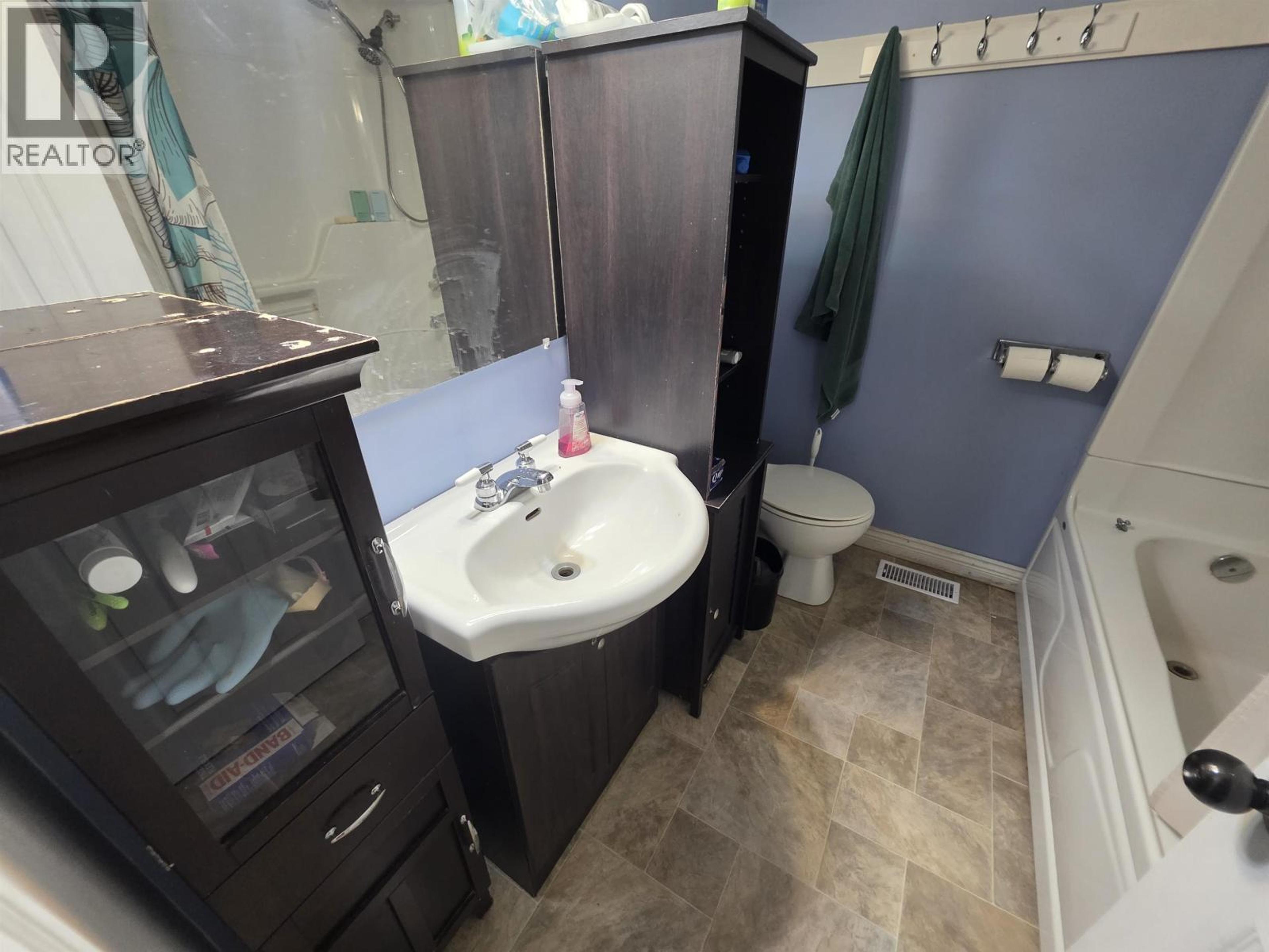 2158 GRANDVIEW DRIVE - 15