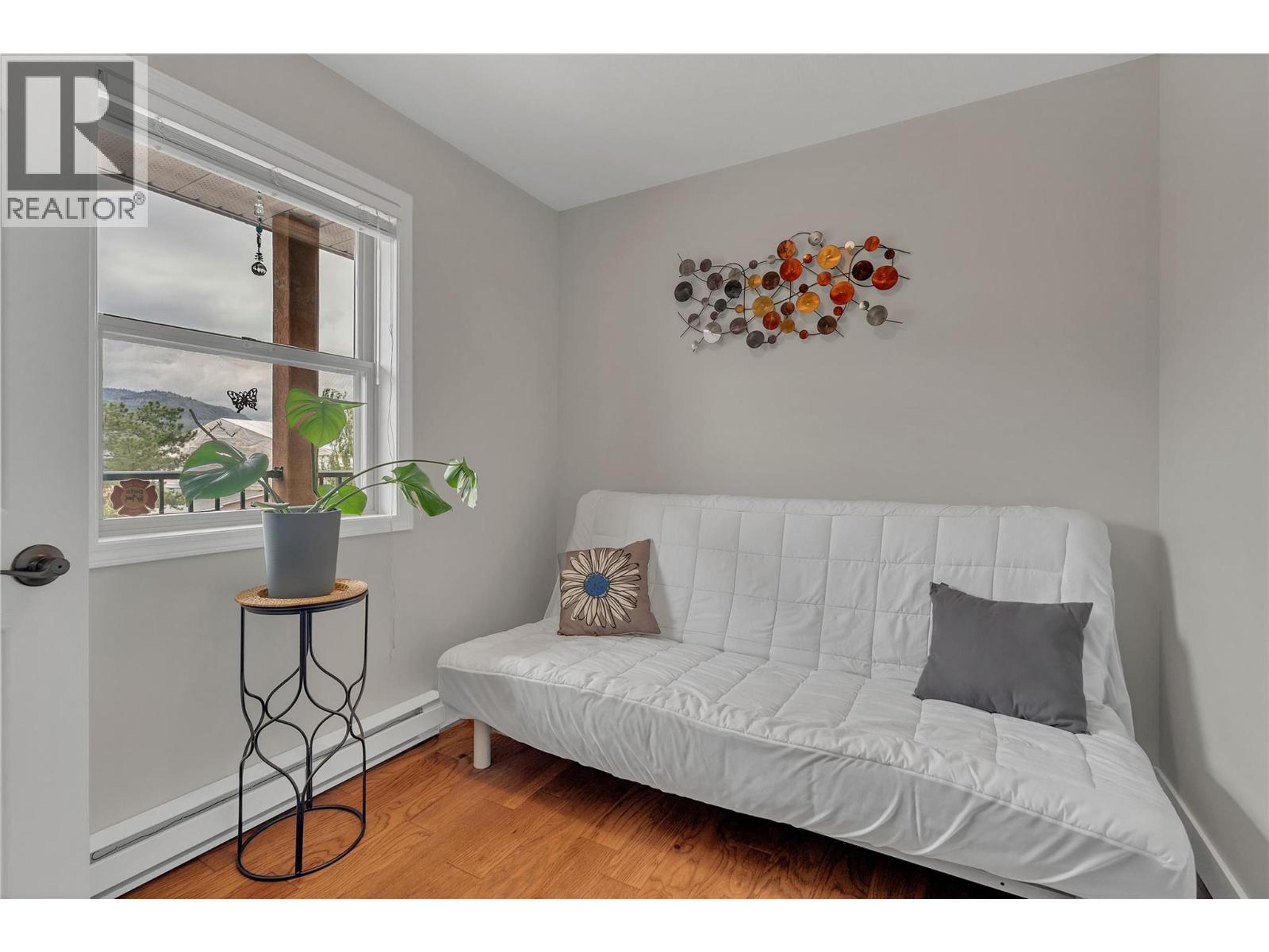 #309 9307 62 AVENUE - 12