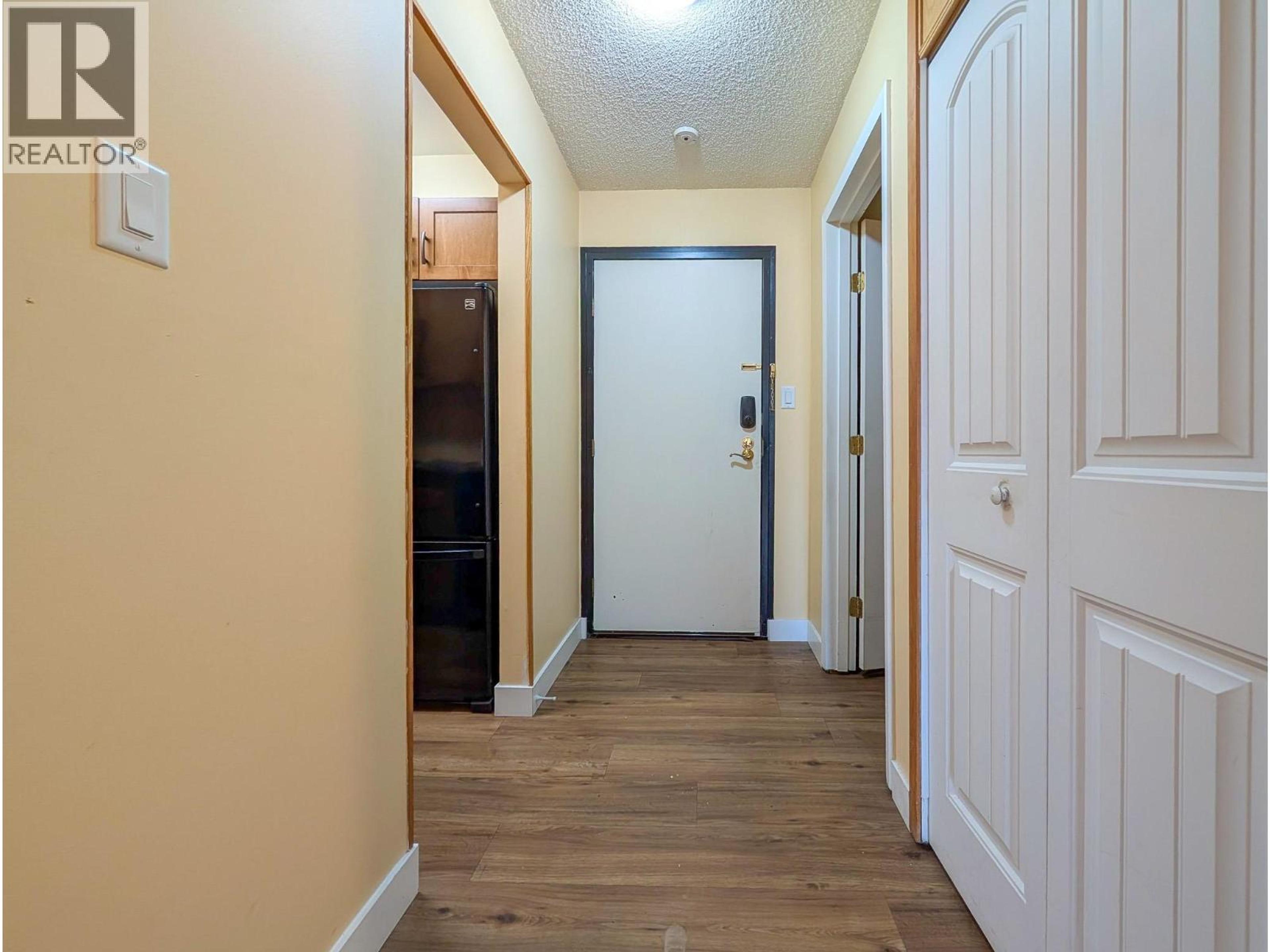 1654 10TH AVENUE - 10