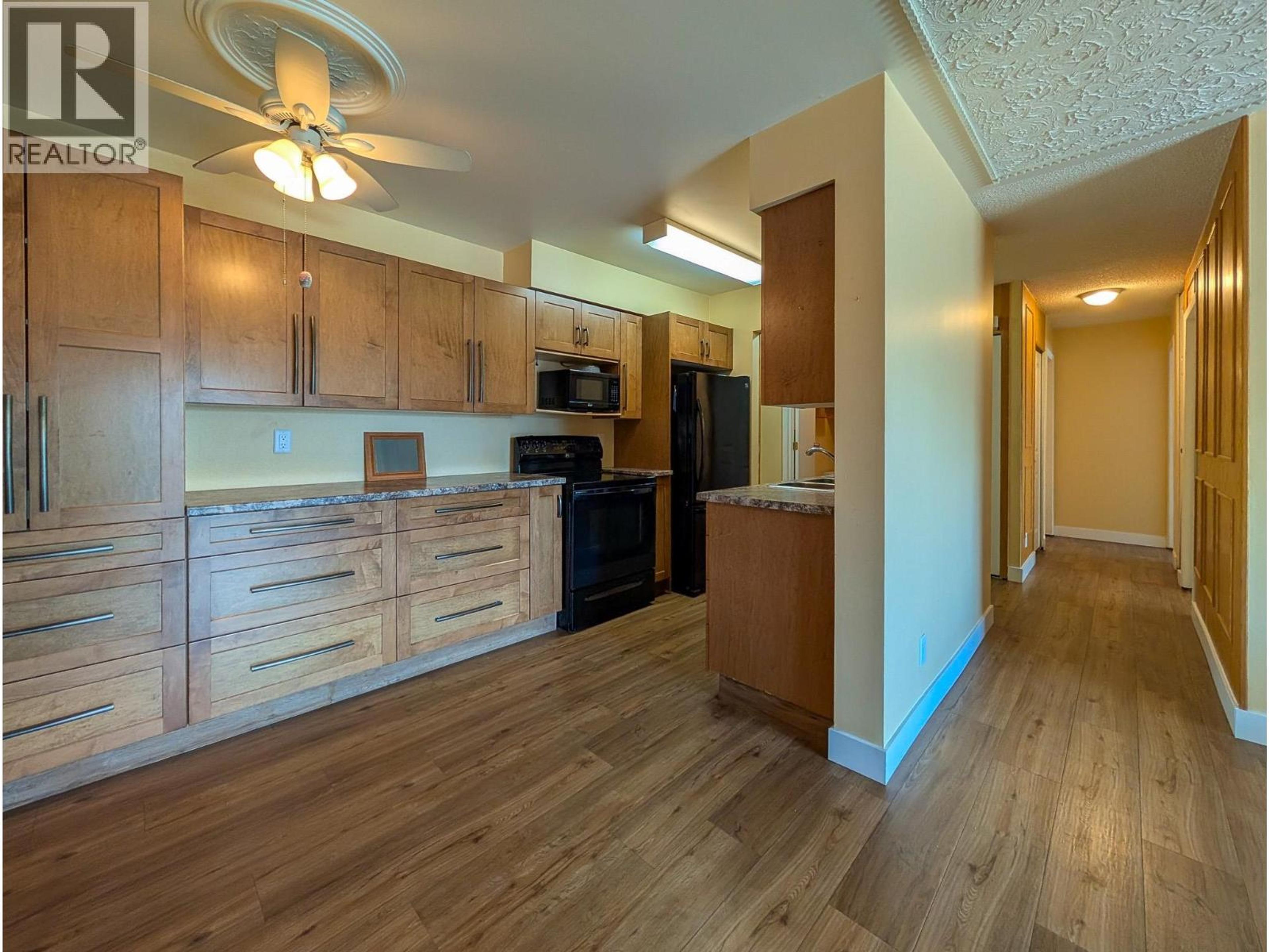 1654 10TH AVENUE - 12