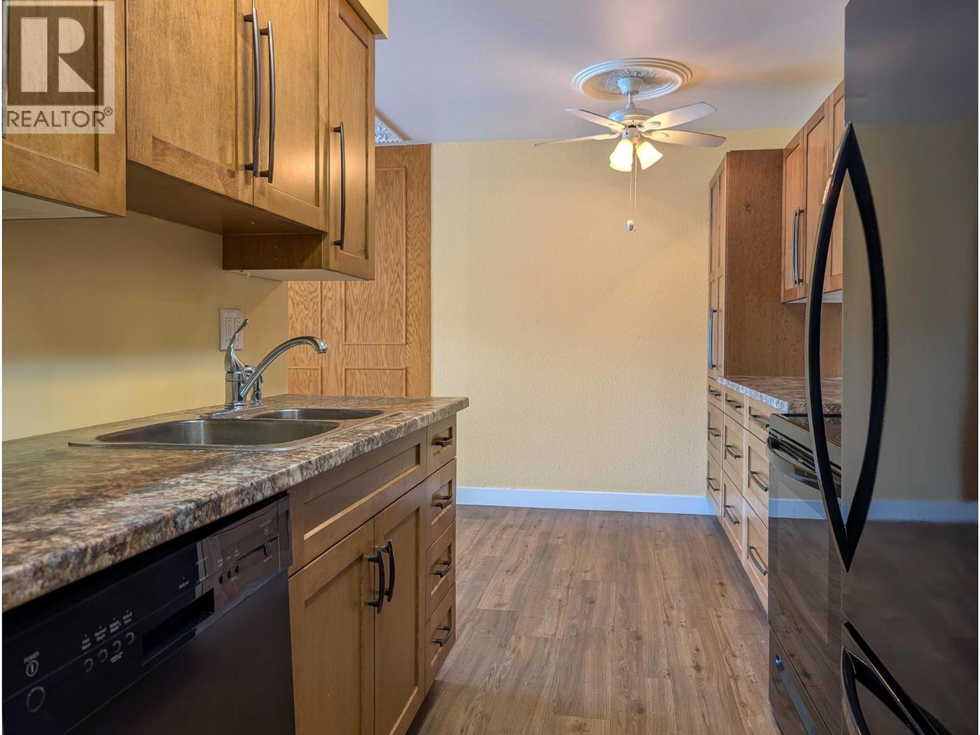 1654 10TH AVENUE - 14